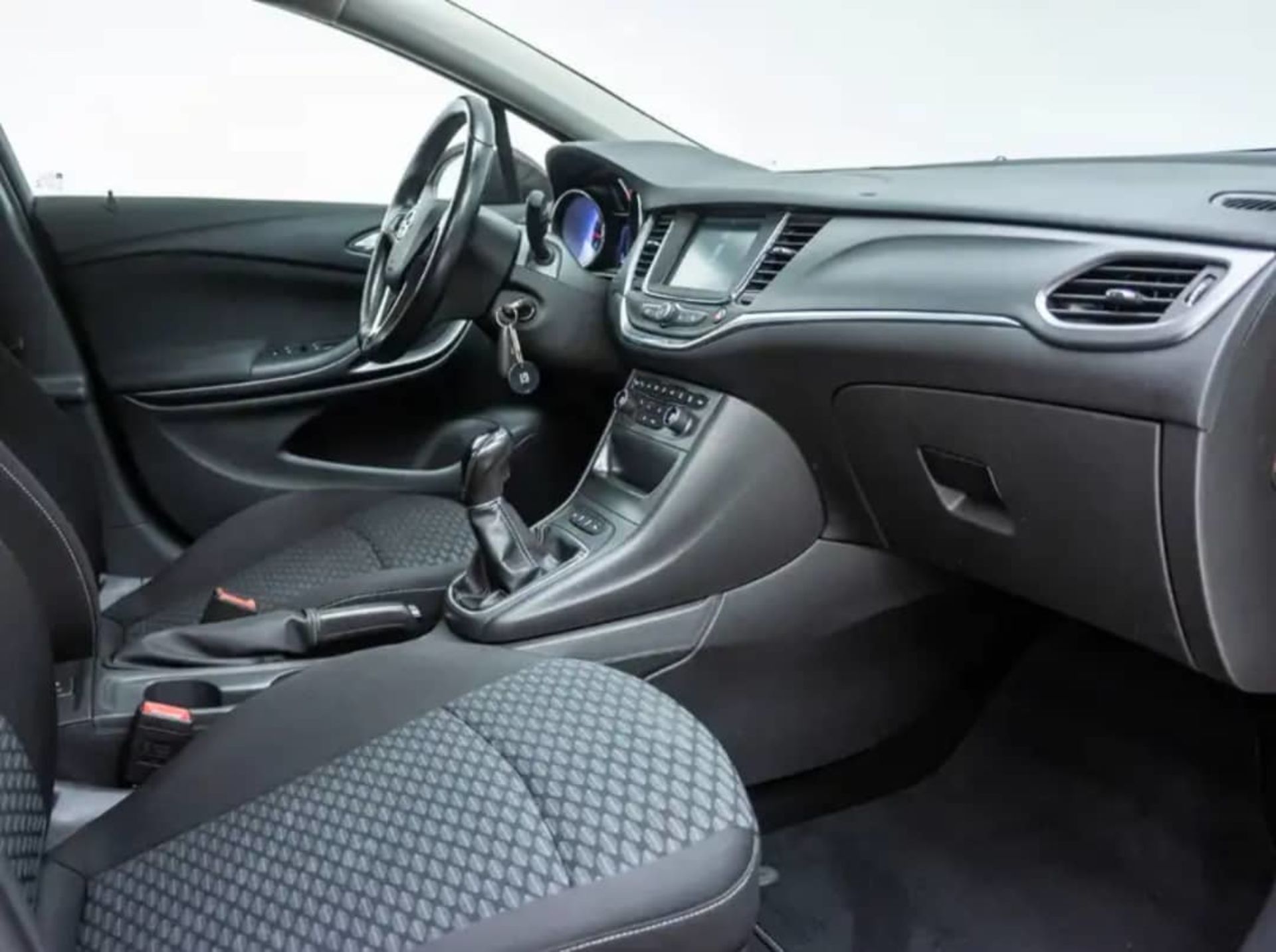 Opel Astra   K Édition - 4