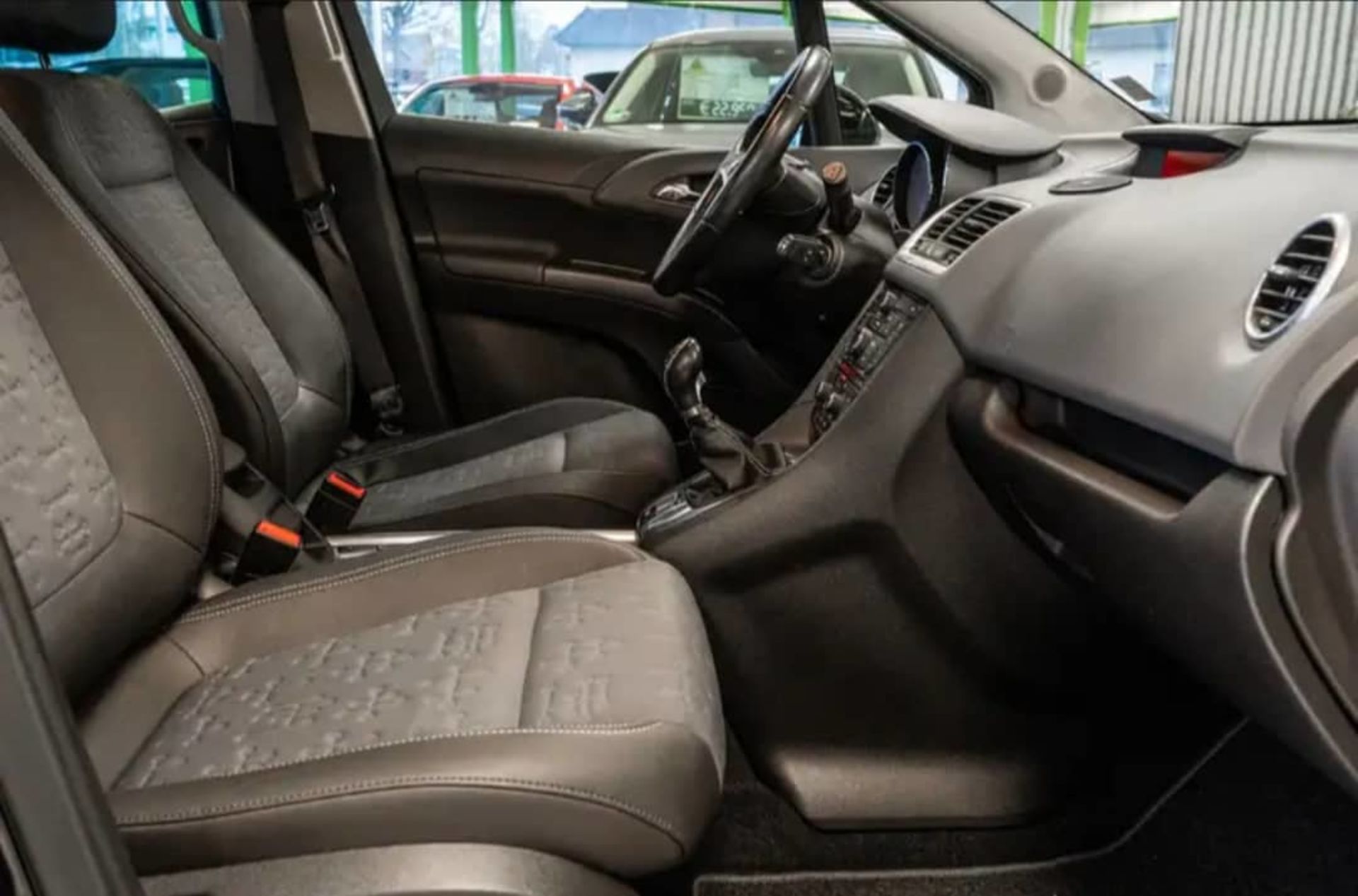 Opel  Meriva B 1.4 Benzin Eco Flex - 4