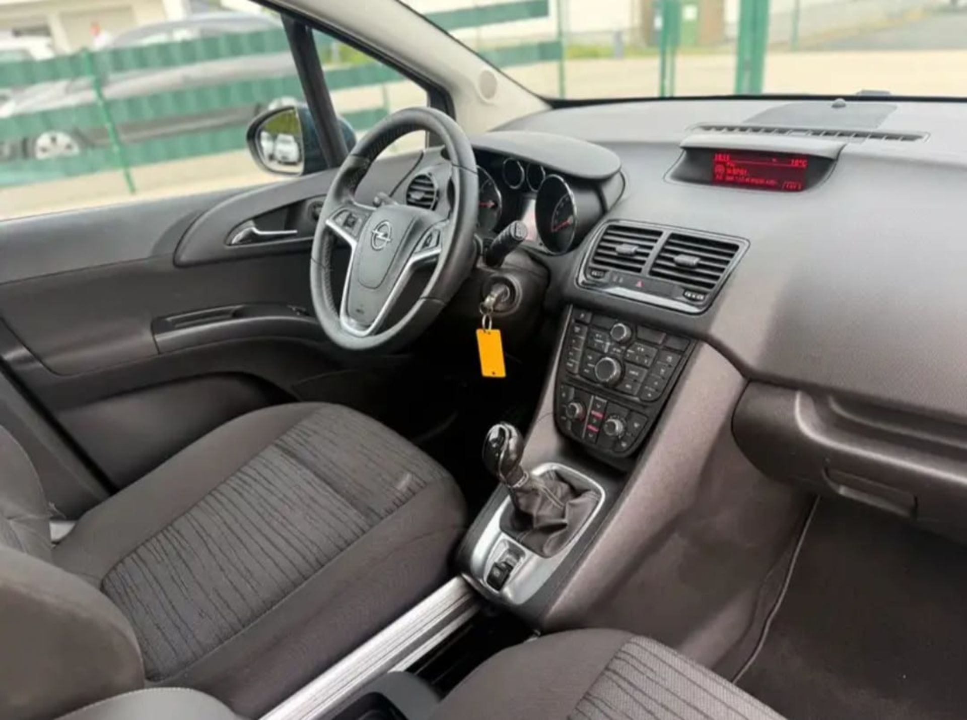 Opel  Meriva B - 5