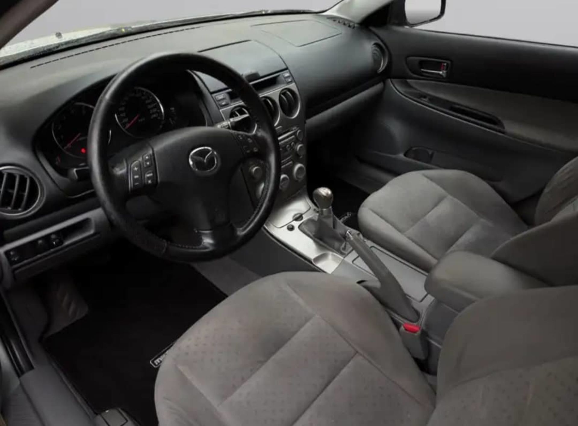 Mazda 6 2.0 Exclusive - 2