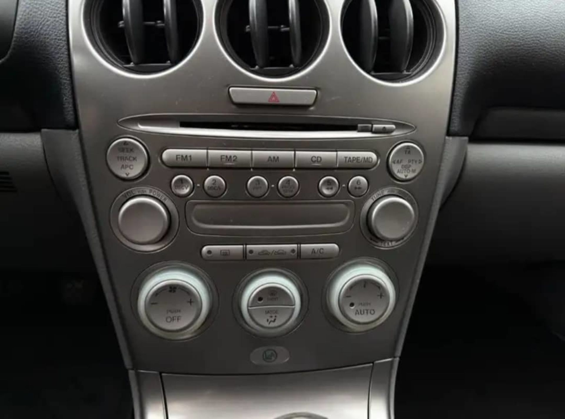 Mazda 6 2.0 Exclusive - 5