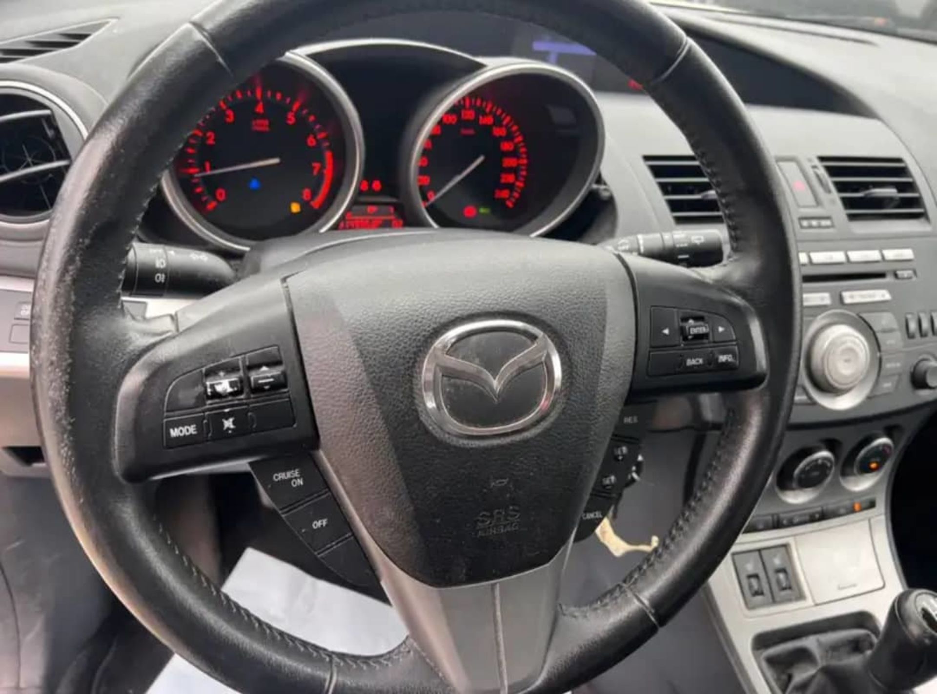 Mazda Mazda3 - 2