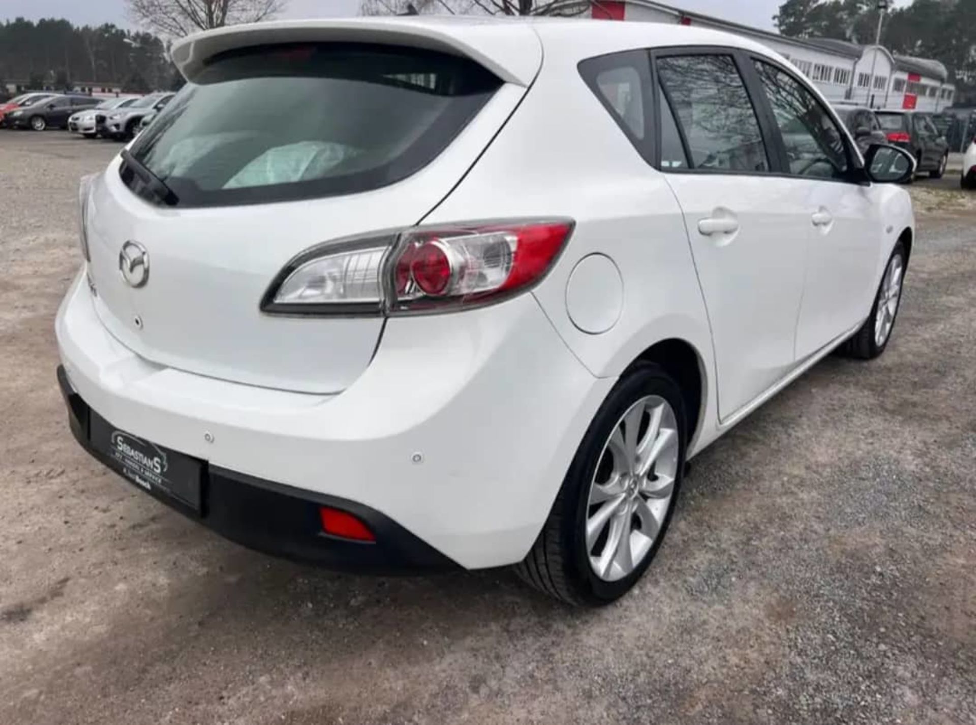 Mazda Mazda3 - 9