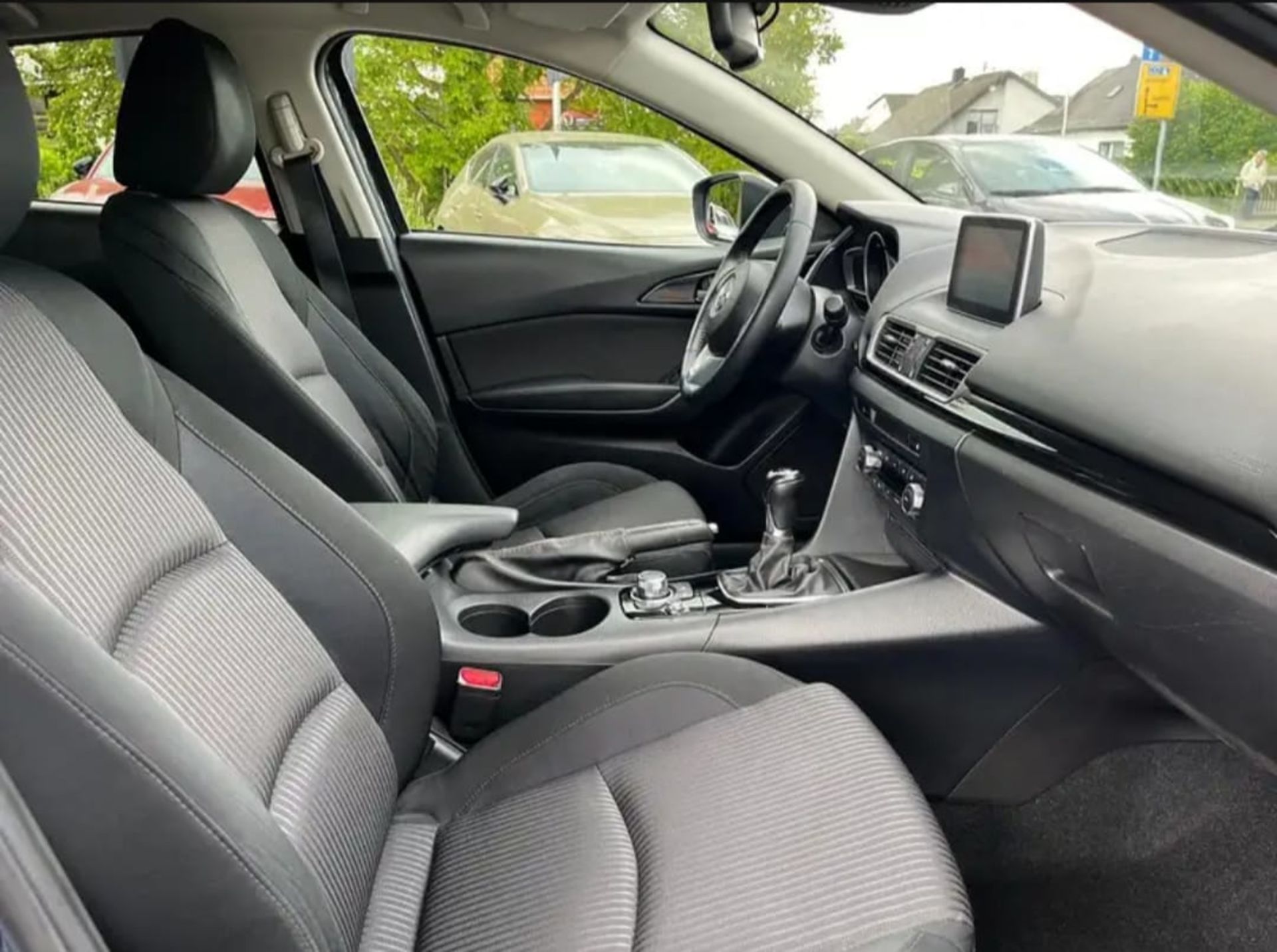Mazda Mazda3 - 4