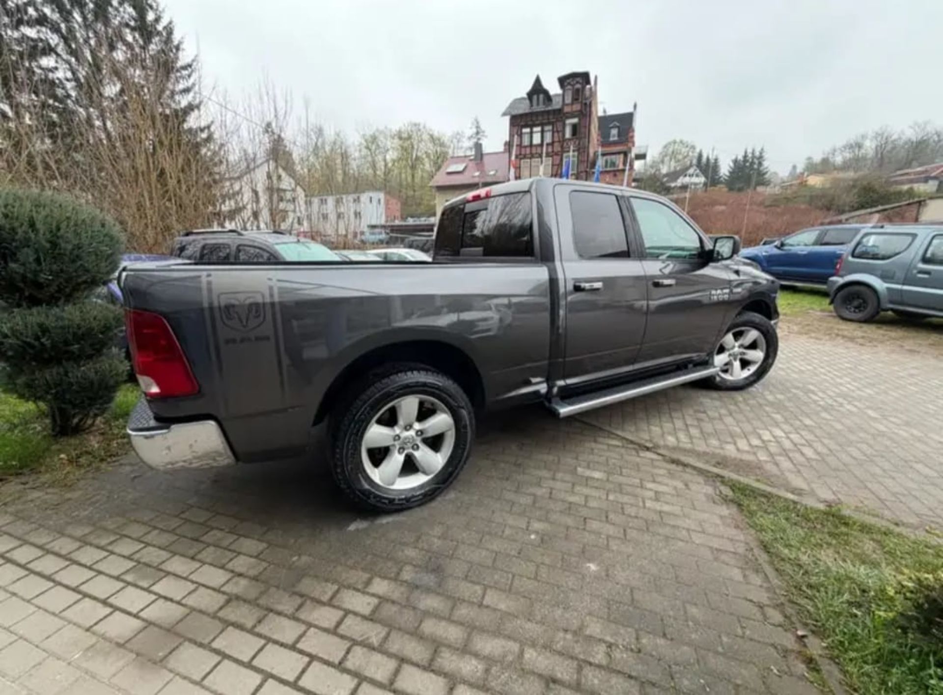 Dodge Ram - 9