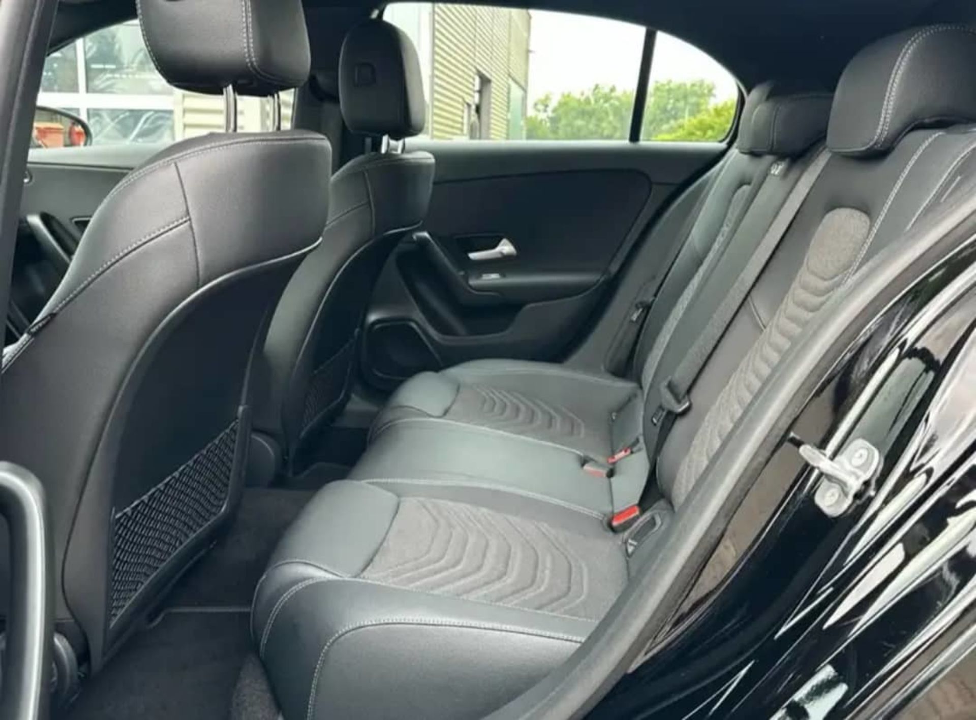 Mercedes-Benz A-Class 180 Advanced - 4