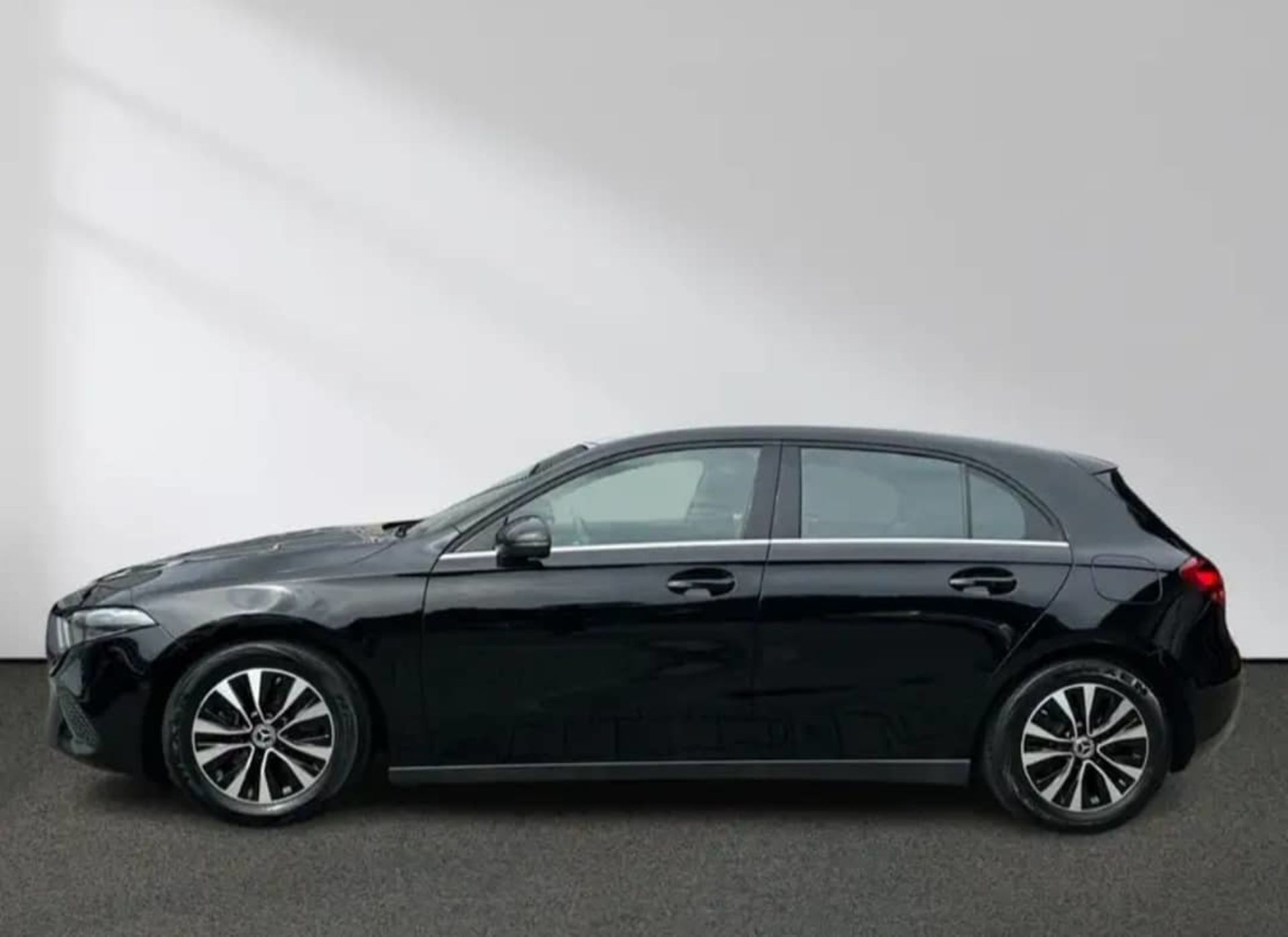 Mercedes-Benz A-Class 180 Advanced - 7