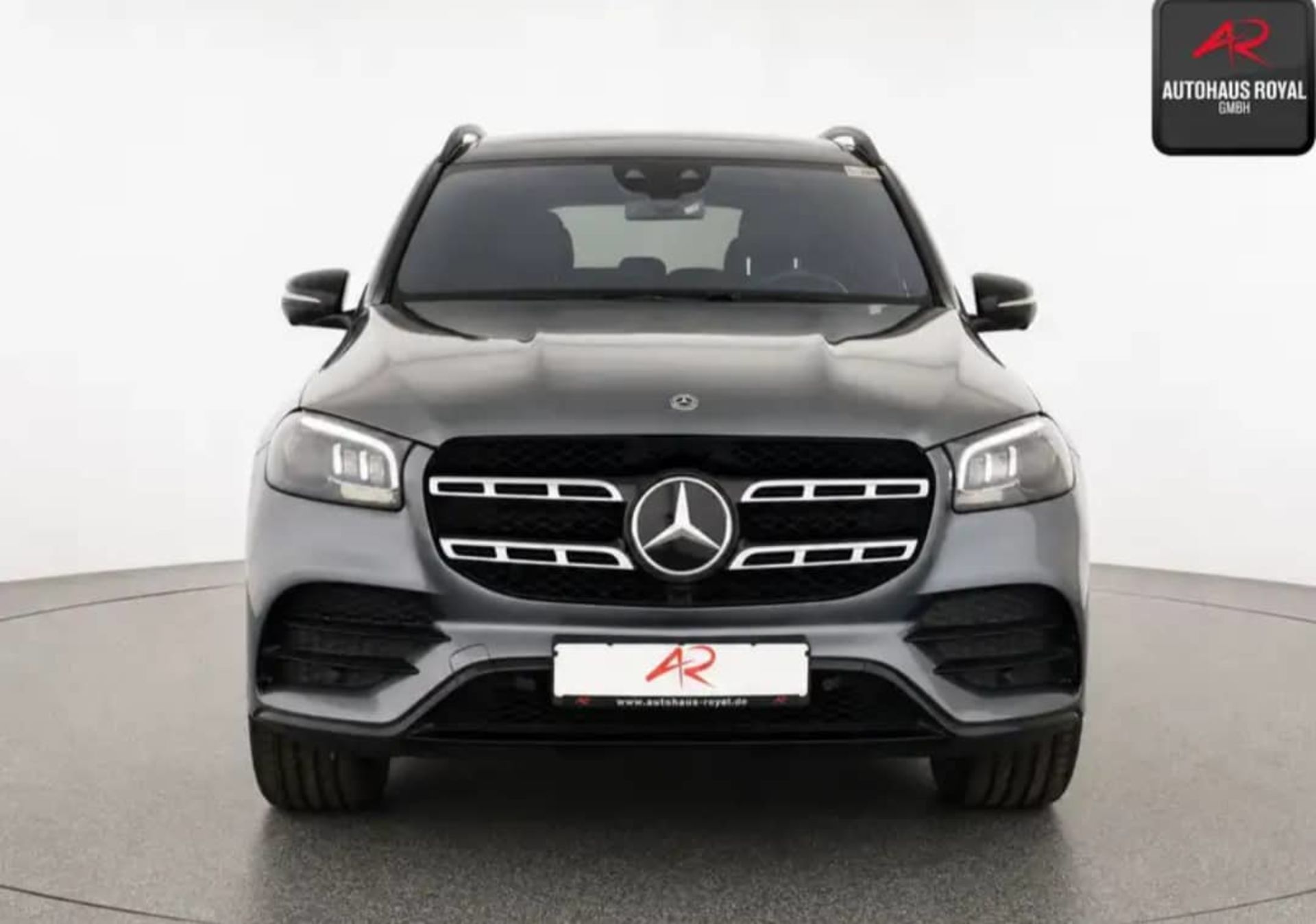 Mercedes-Benz GLS-Class - 1