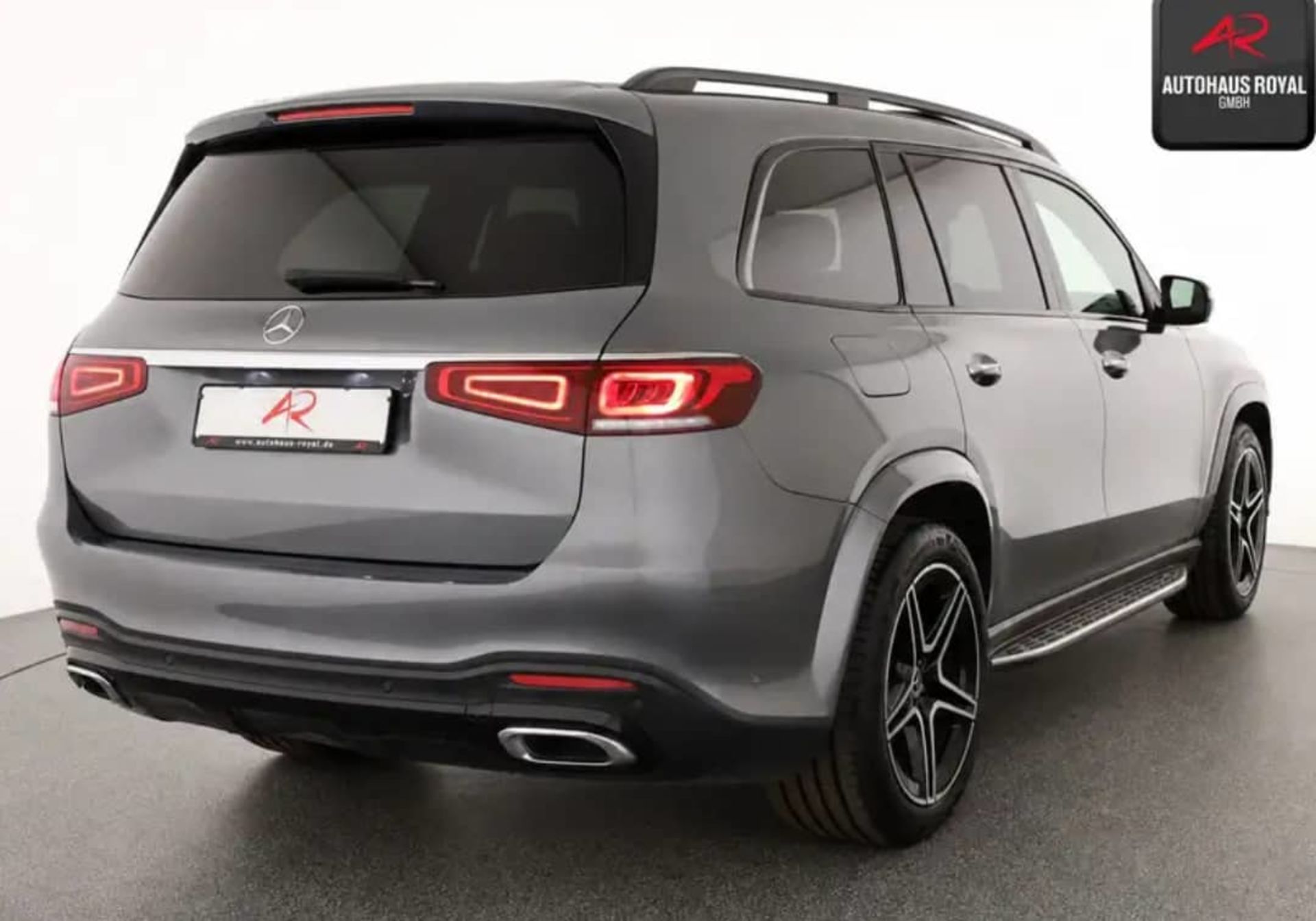 Mercedes-Benz GLS-Class - 10