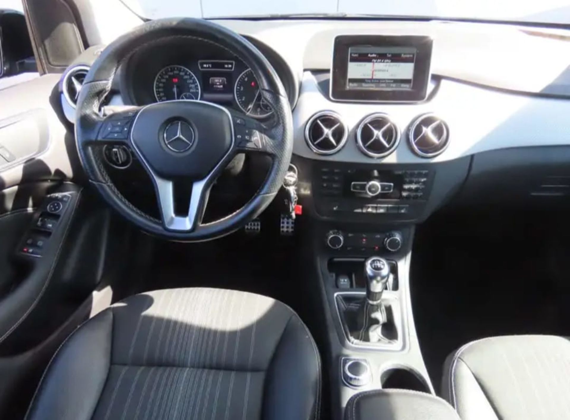 Mercedes-Benz B-Class - 3