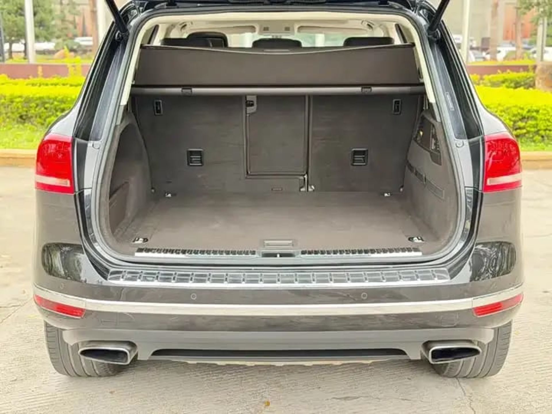 Volkswagen Touareg 3.0 TSI V6 4WD - 8