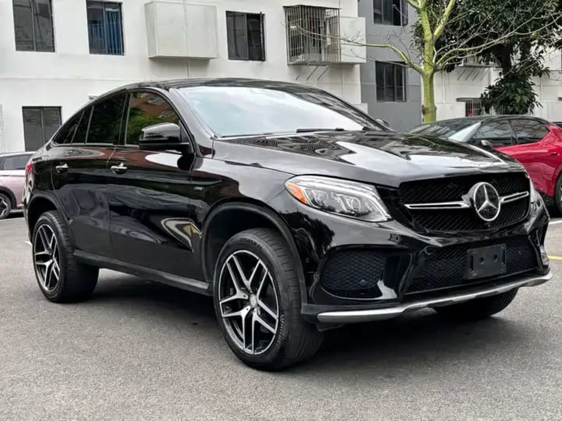 Mercedes-Benz GLE-Class 450 AMG - 1