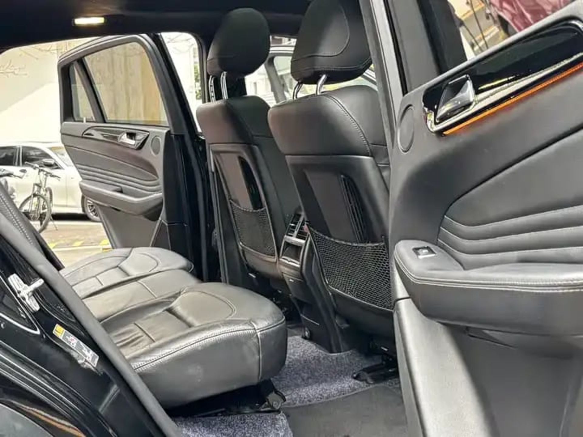 Mercedes-Benz GLE-Class 450 AMG - 3
