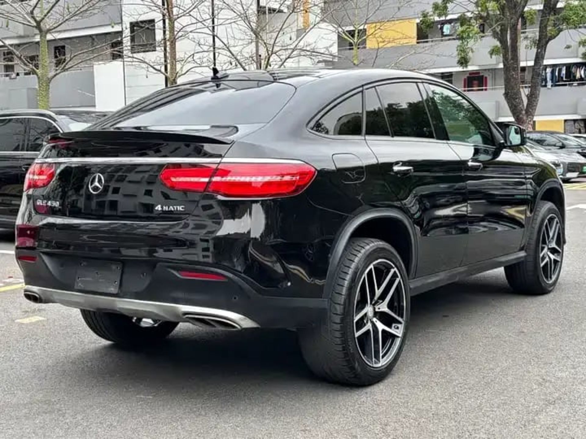 Mercedes-Benz GLE-Class 450 AMG - 5