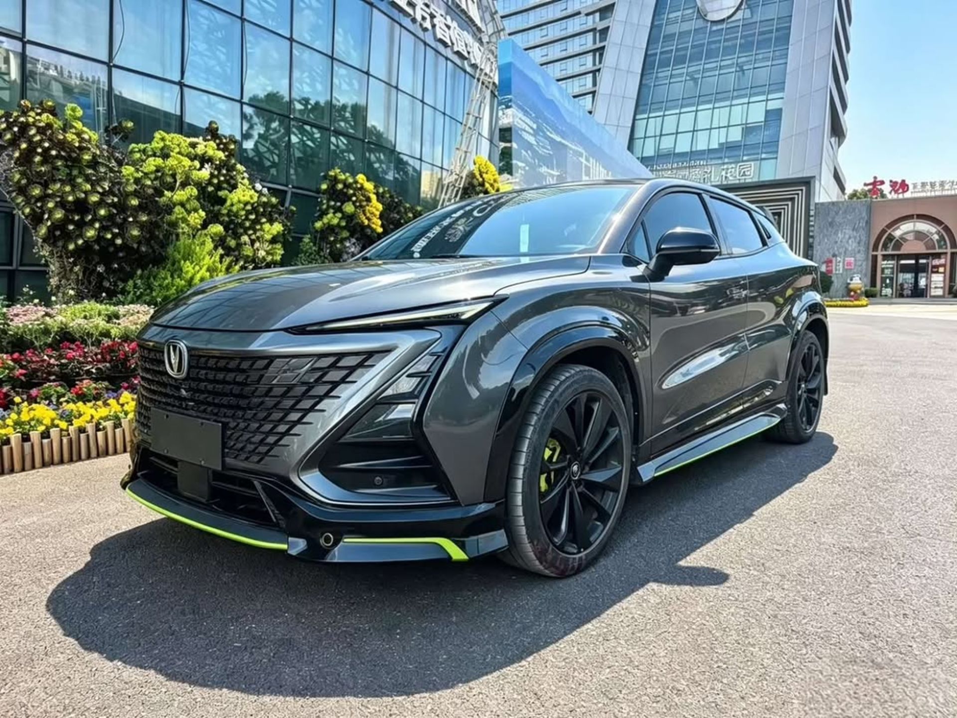 CHANGAN UNI-T - 1