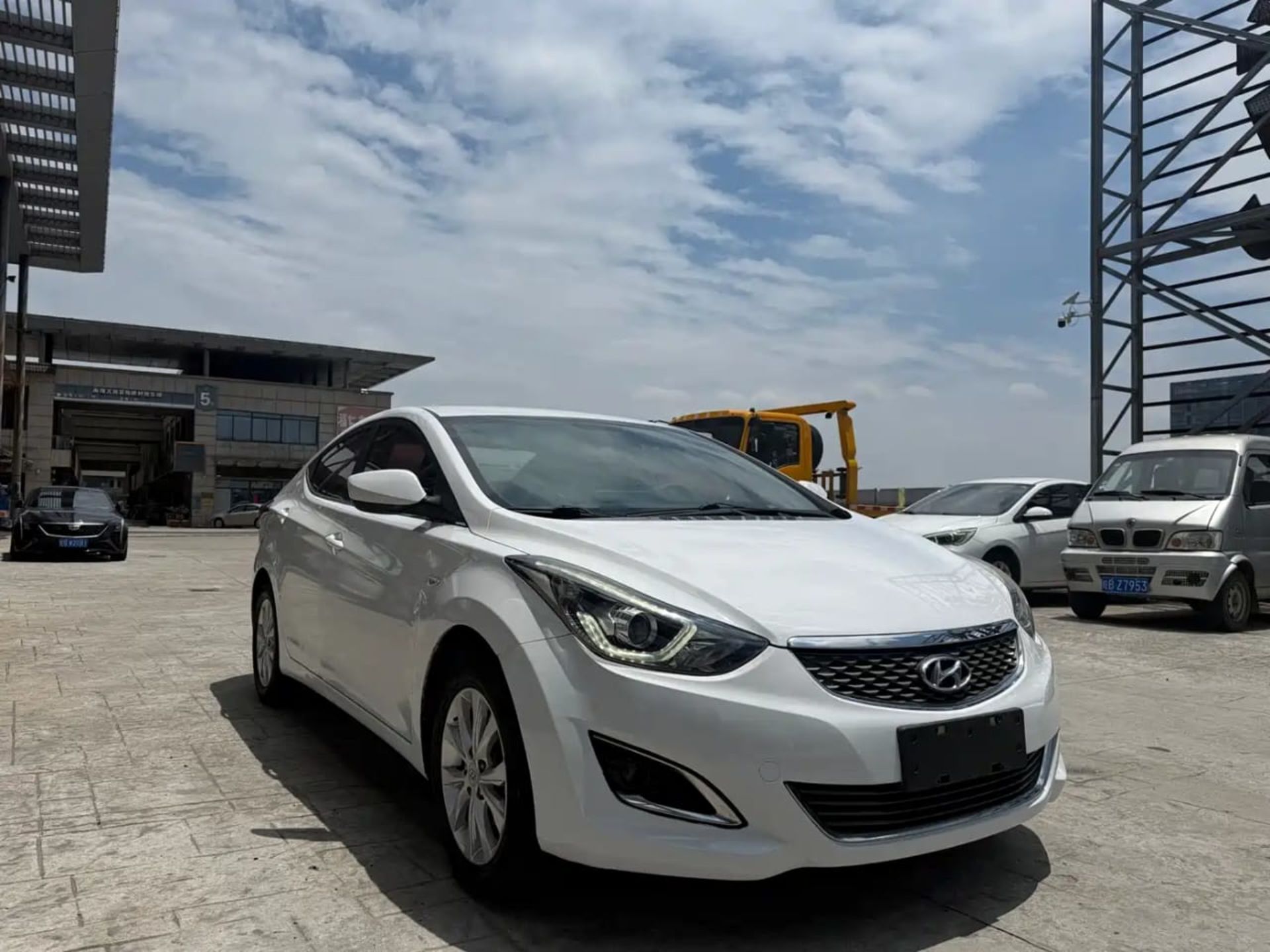 Hyundai LANGDONG - 1