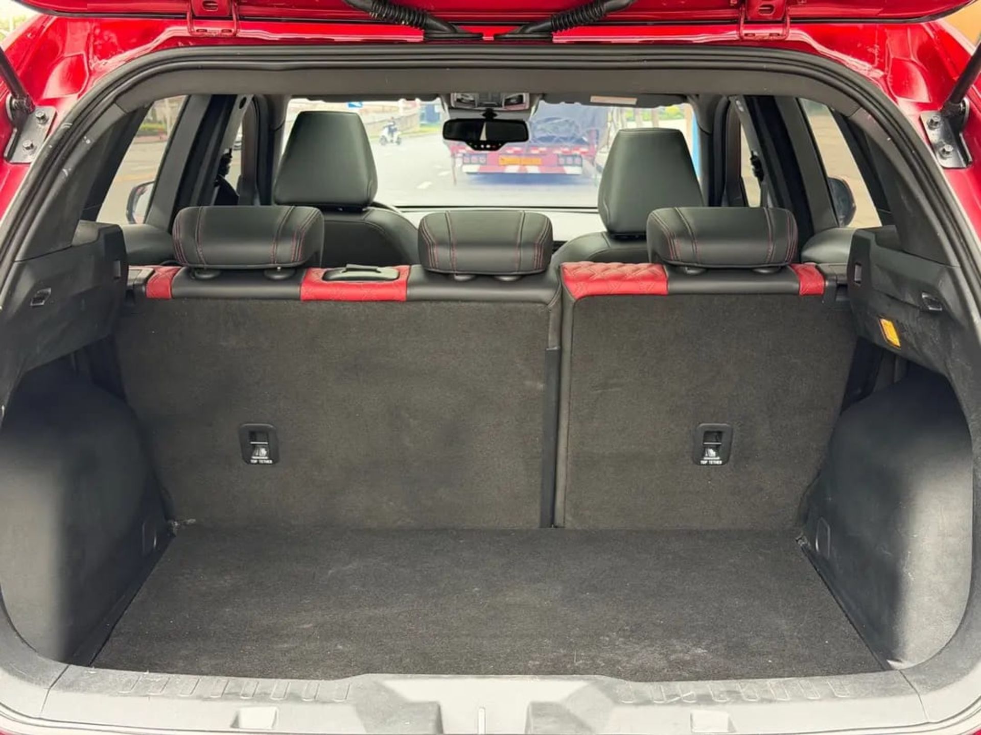 HAVAL H6 - 8