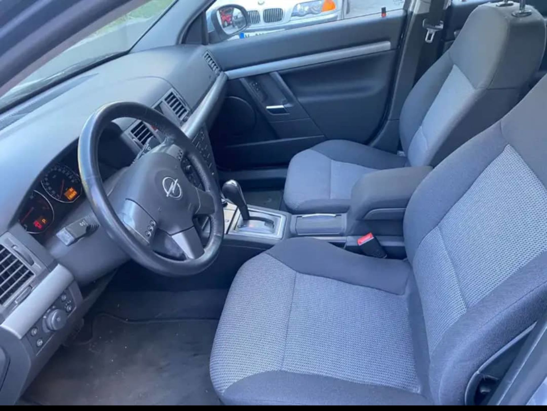 Opel SiGNum - 3