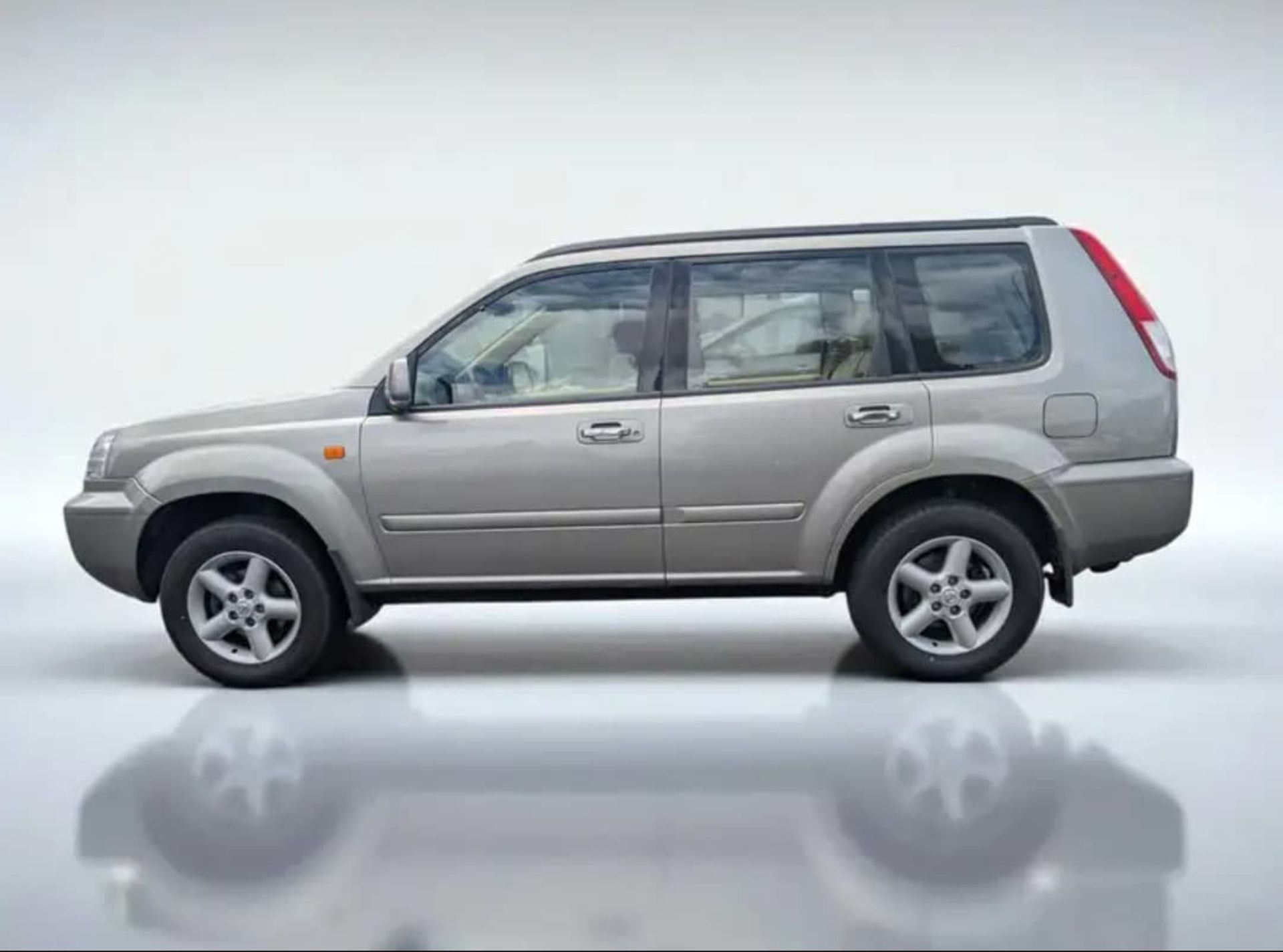 Nissan X-Trail - 6