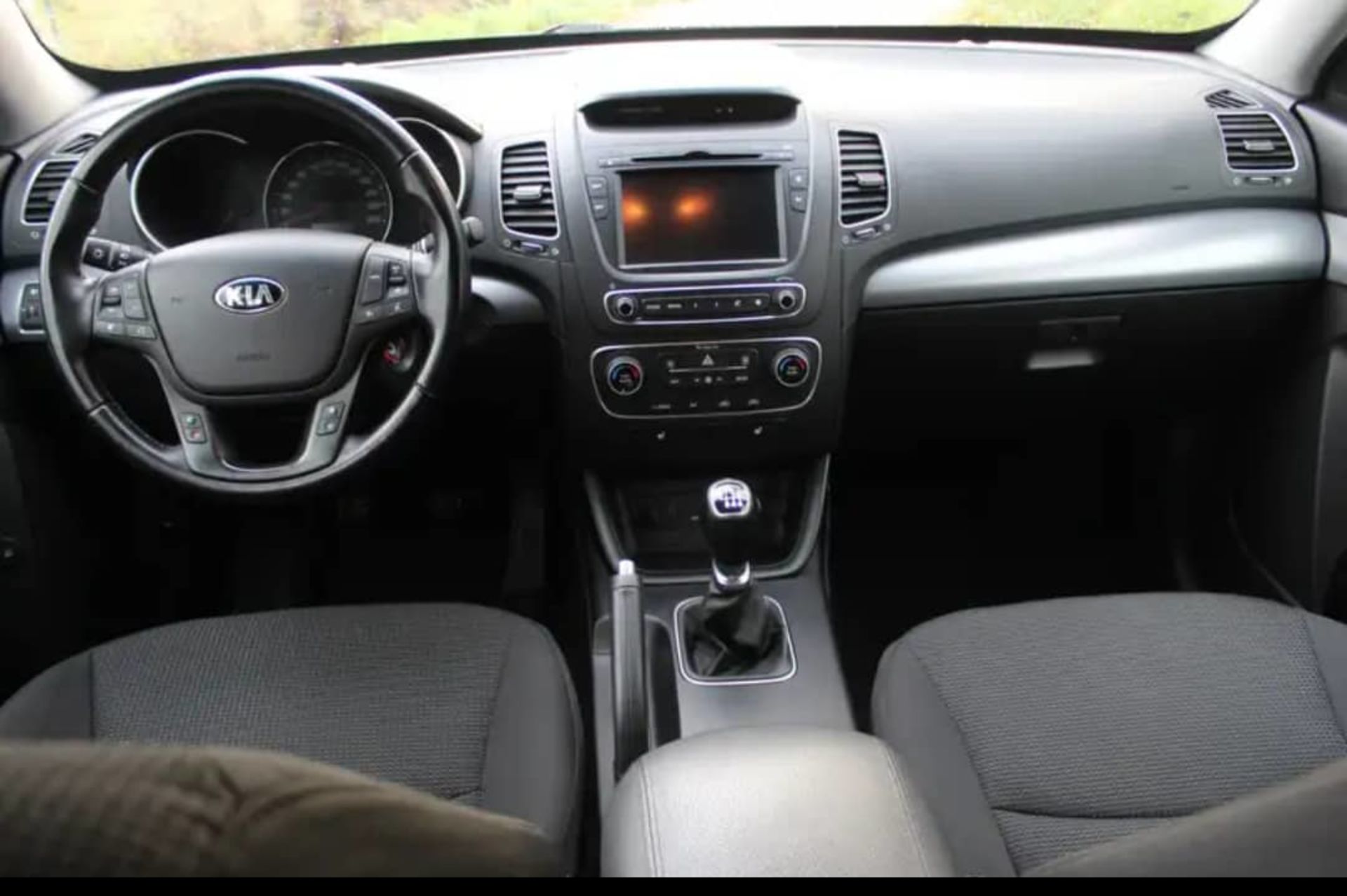 Kia Sorento - 2