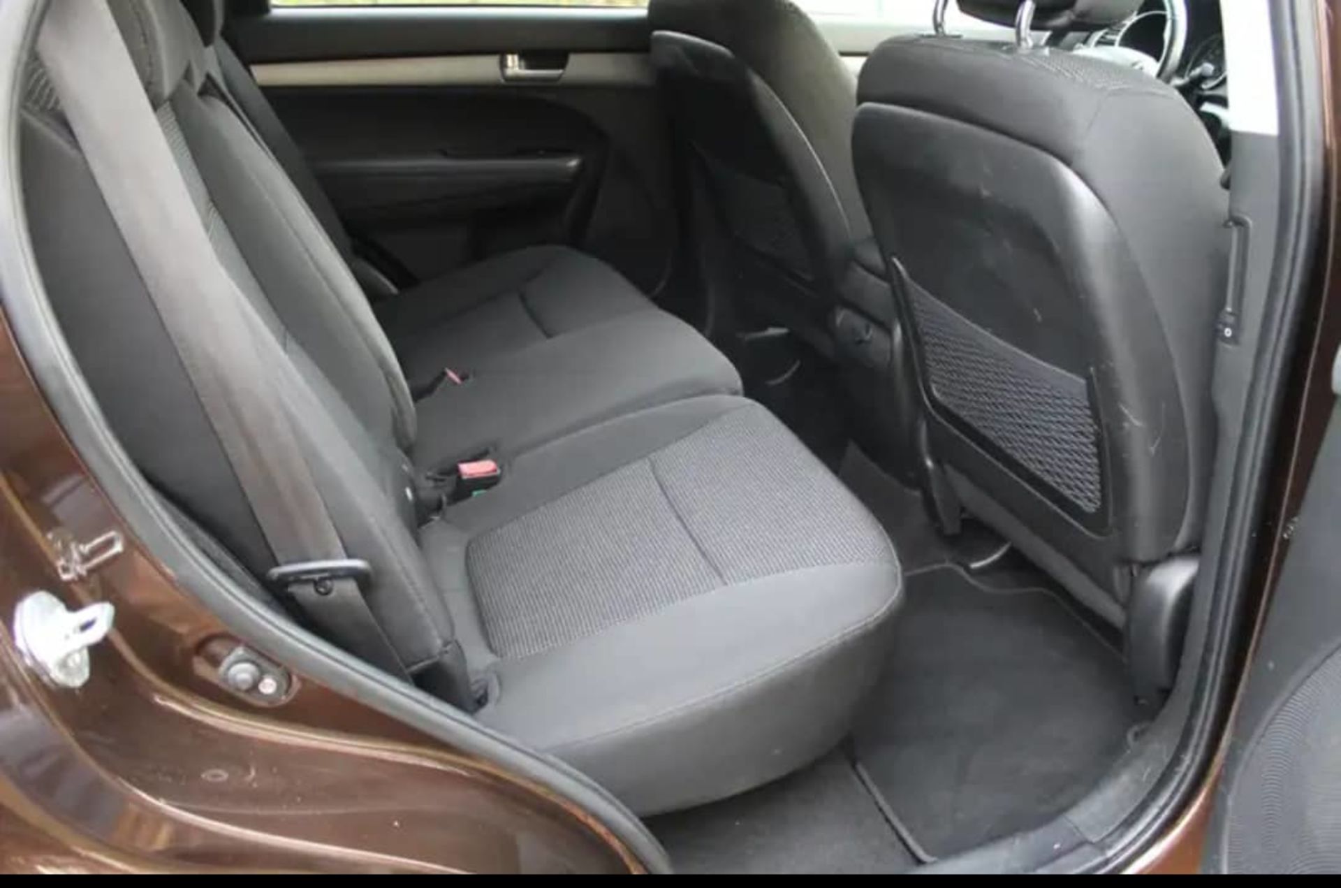 Kia Sorento - 4