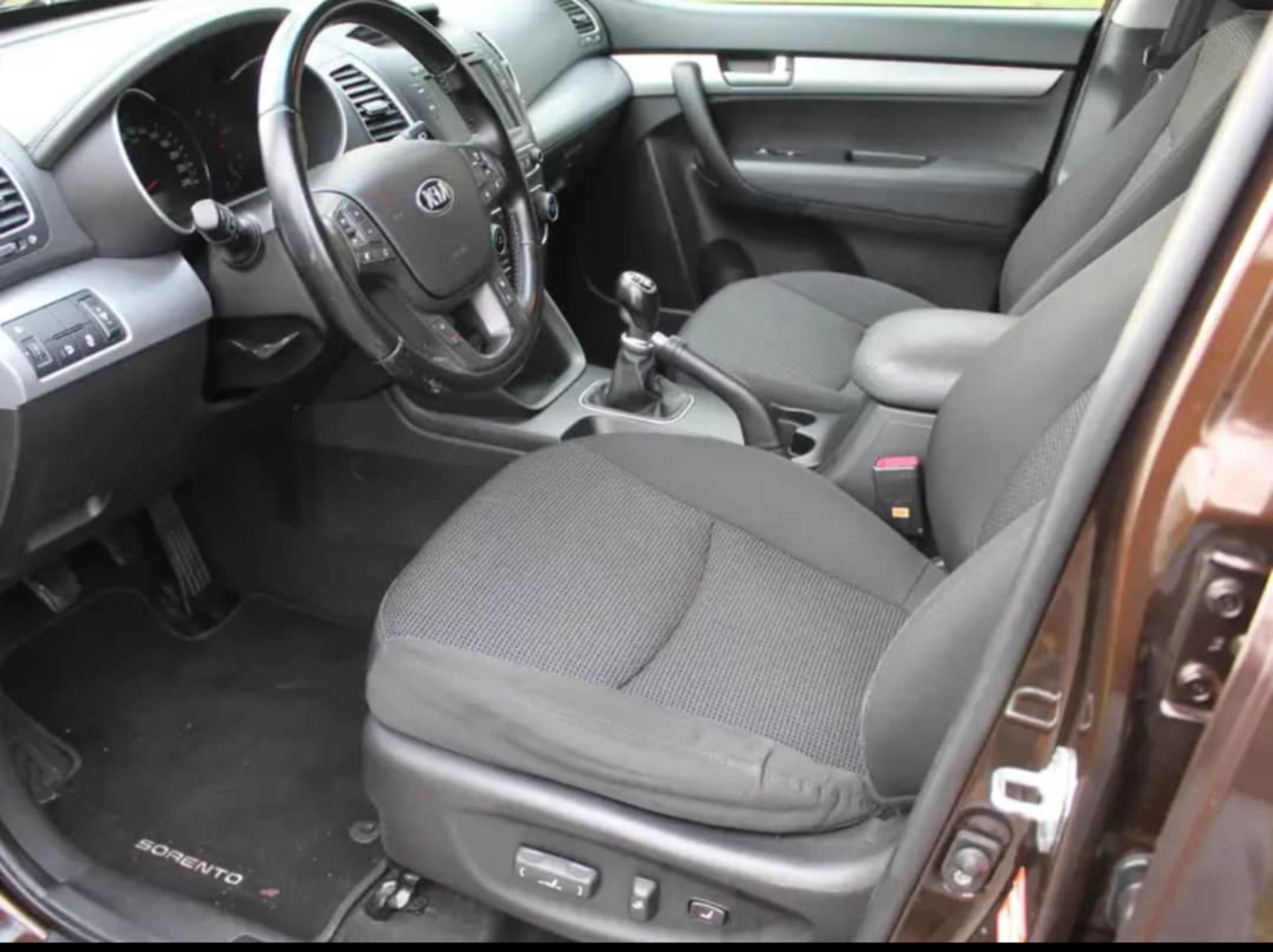 Kia Sorento - 5