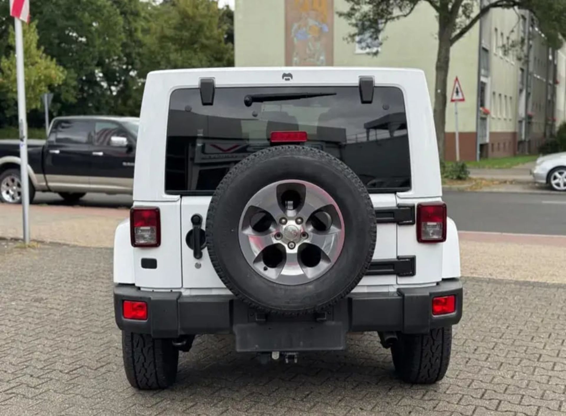 Jeep Wrangler  2.8 CRD DPF Sahara - 9