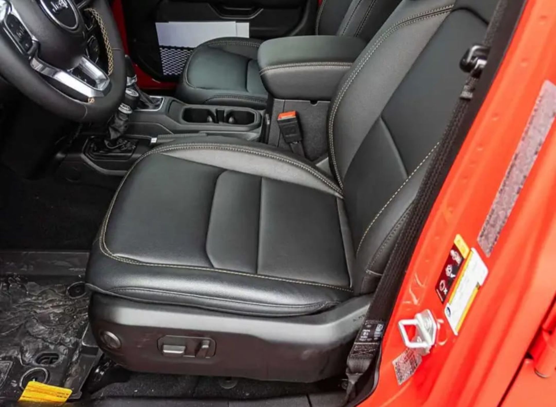Jeep Wrangler  - 4