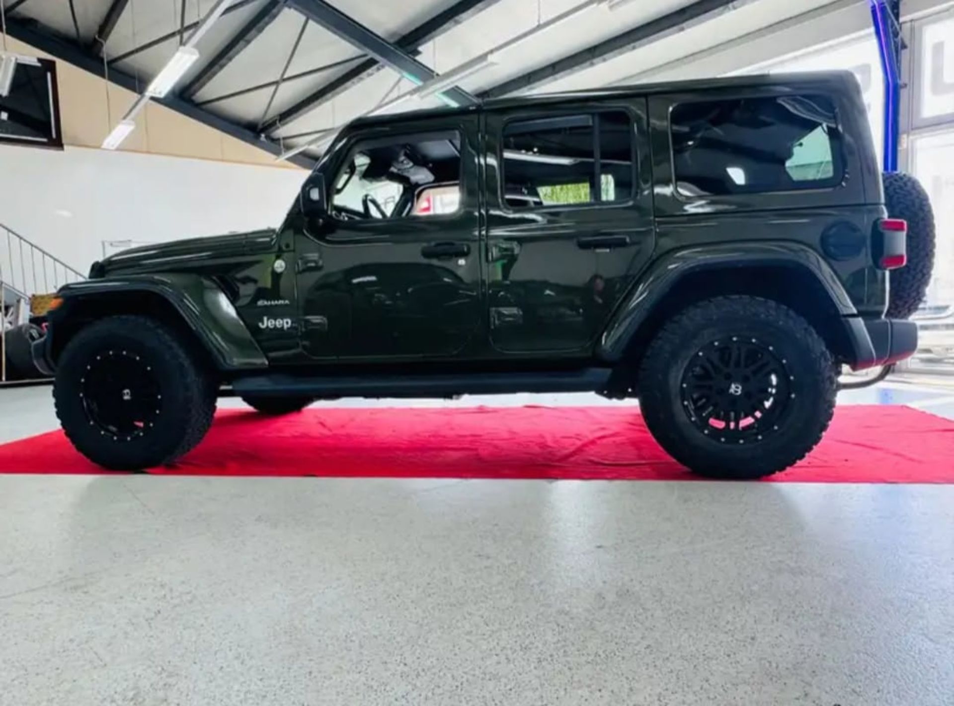 Jeep Wrangler  - 6