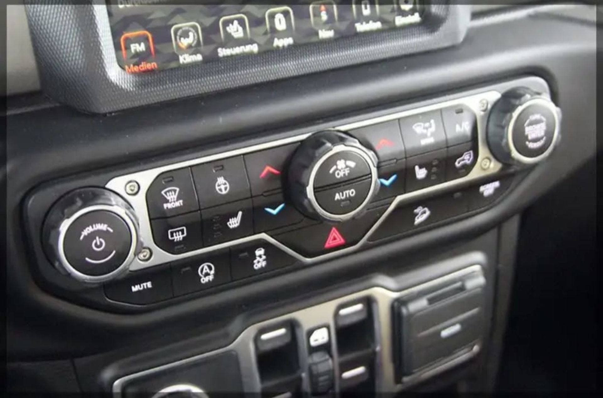 Jeep Wrangler  - 2