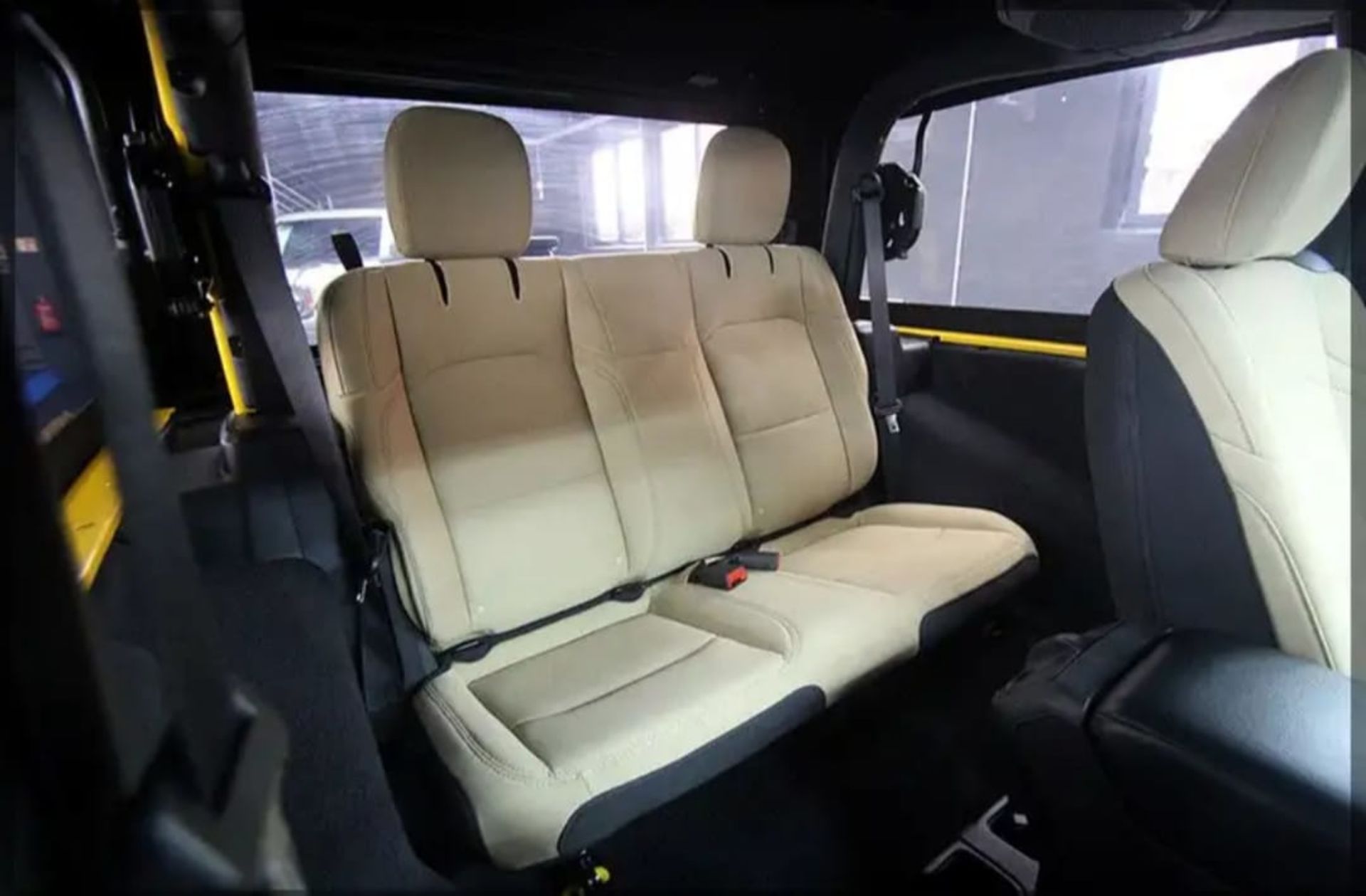 Jeep Wrangler  - 5