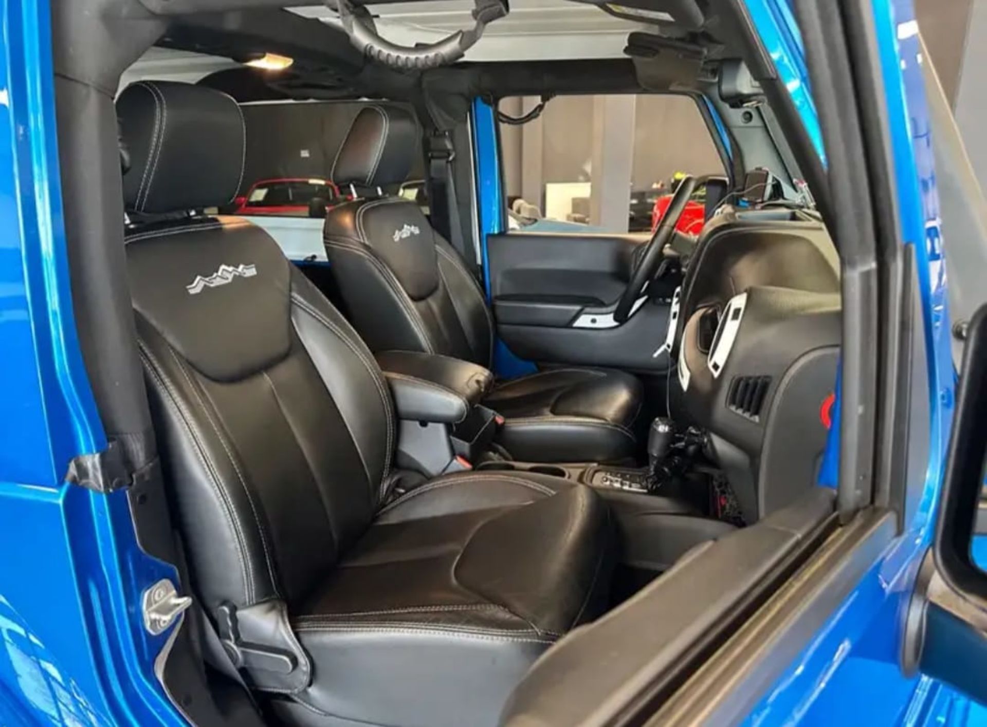 Jeep Wrangler  - 3