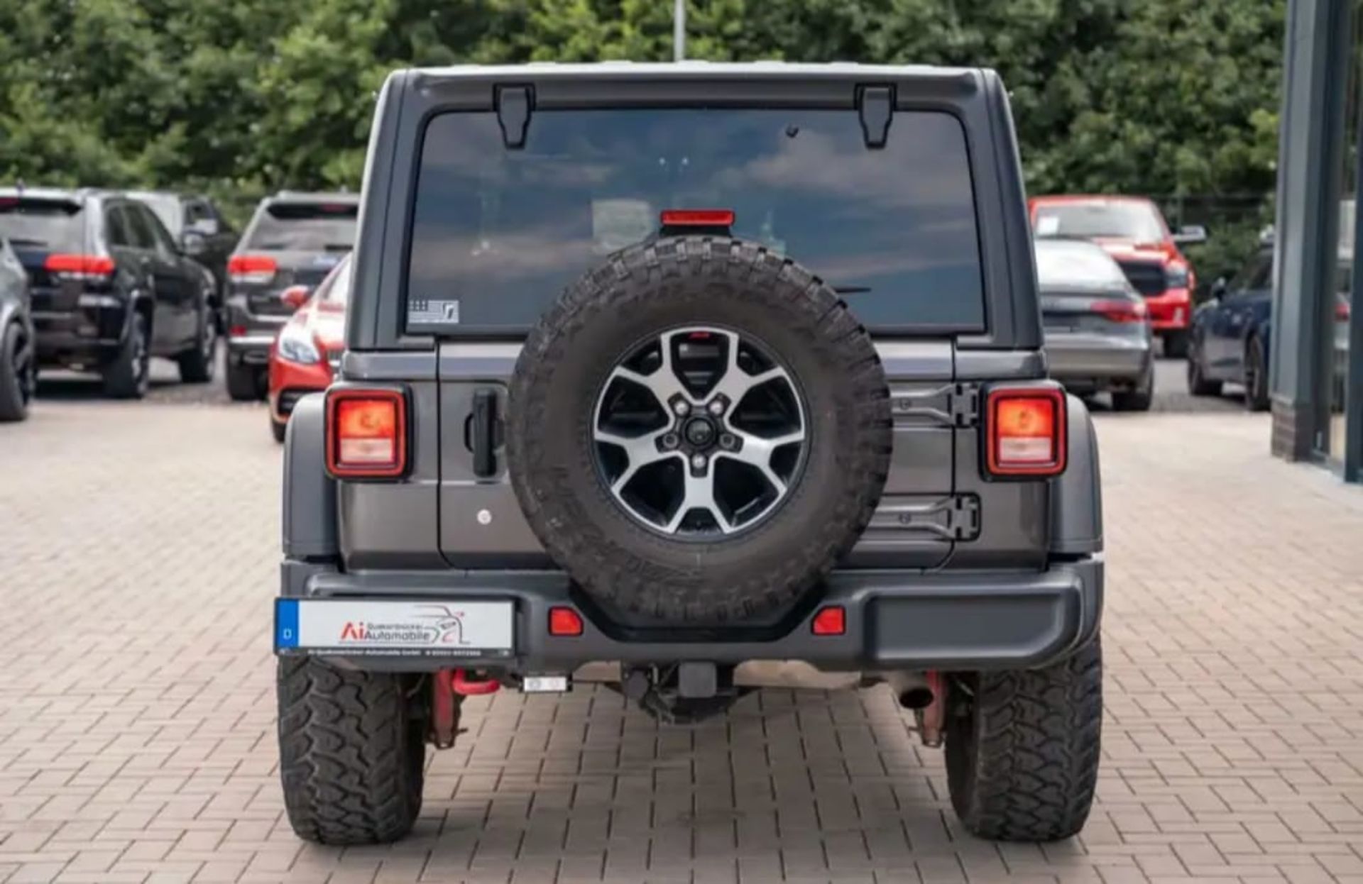 Jeep Wrangler  - 9