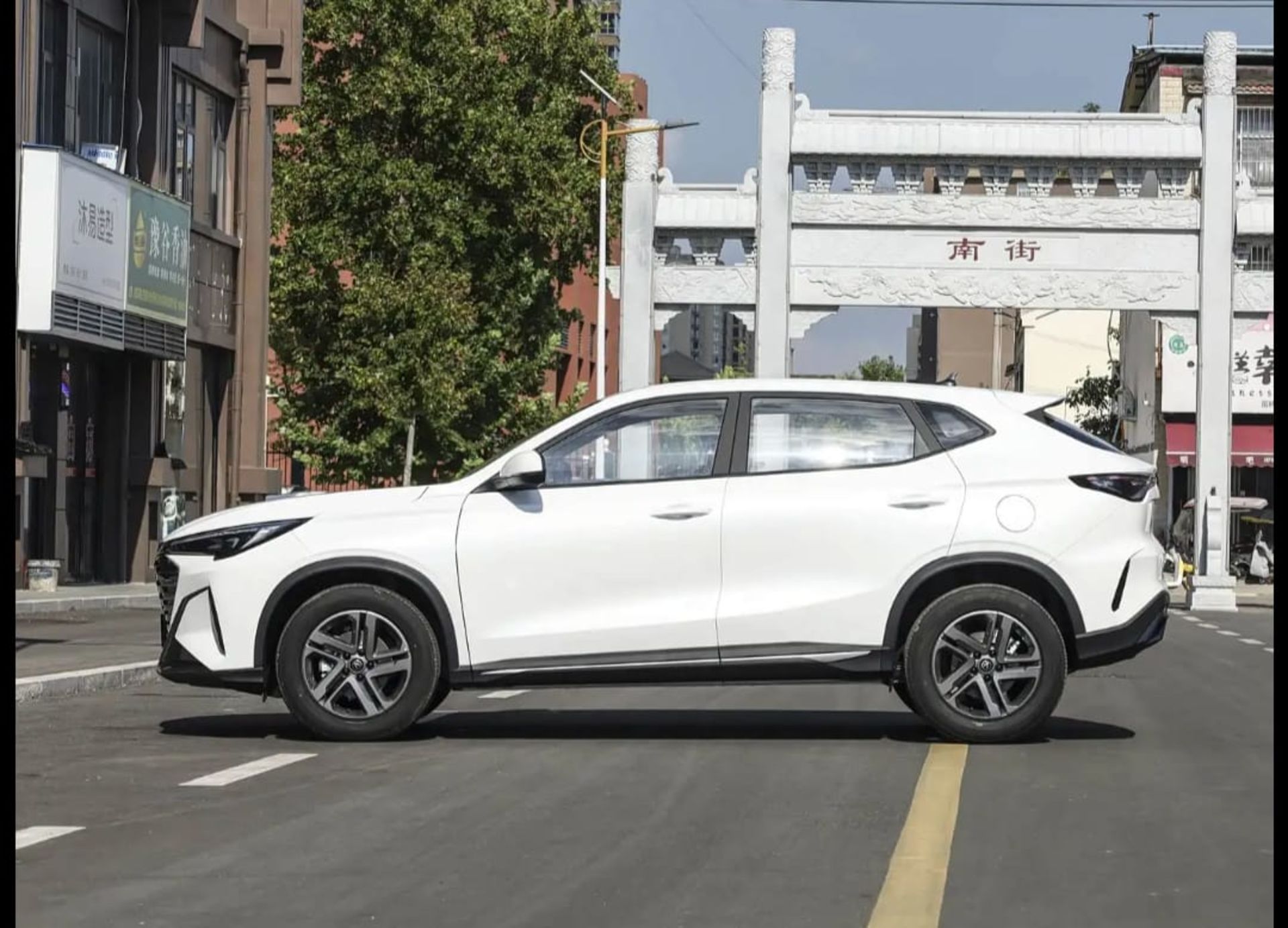 CHANGAN X5 Plus - 1