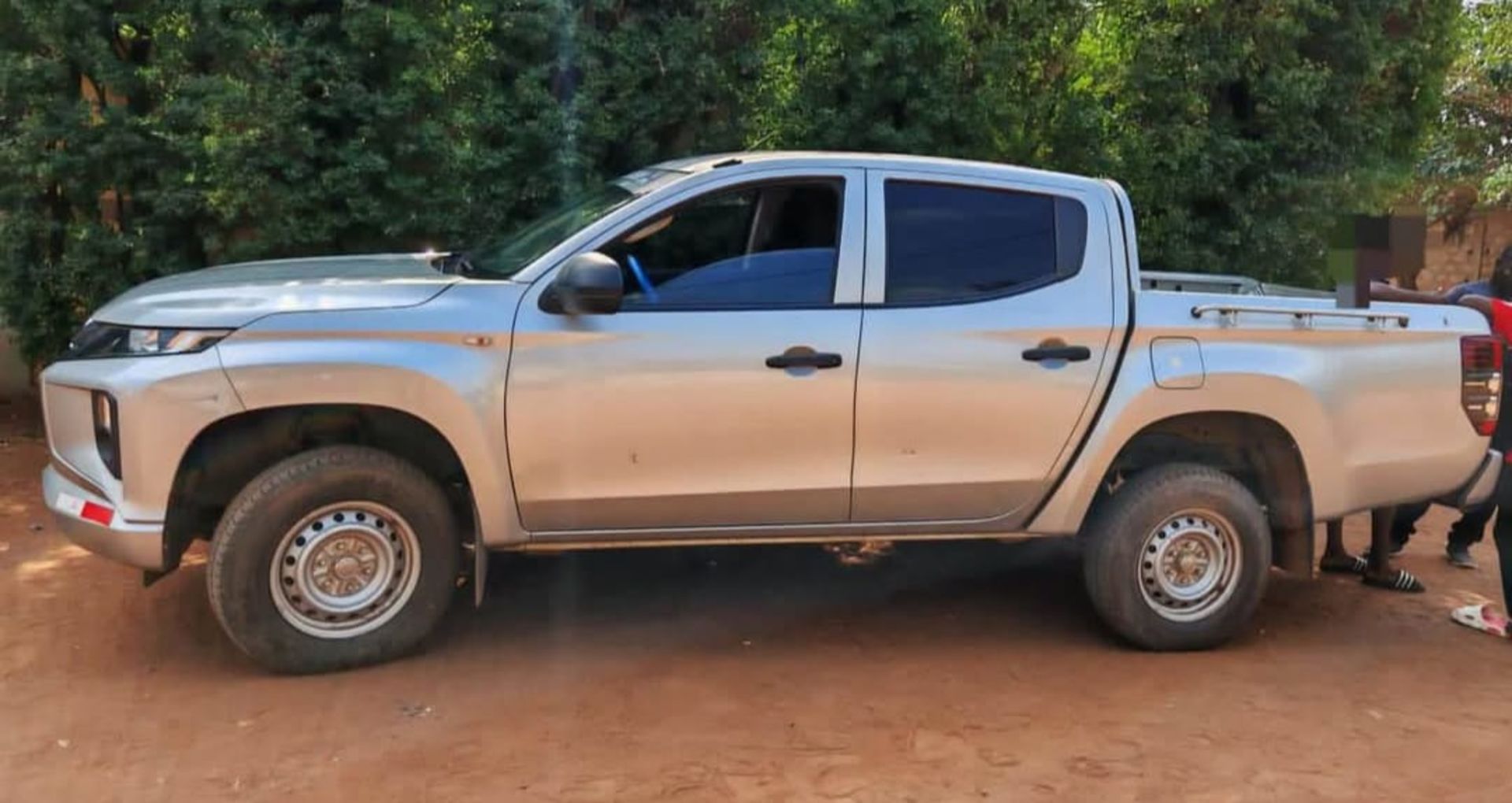 Mitsubishi L200 - 4