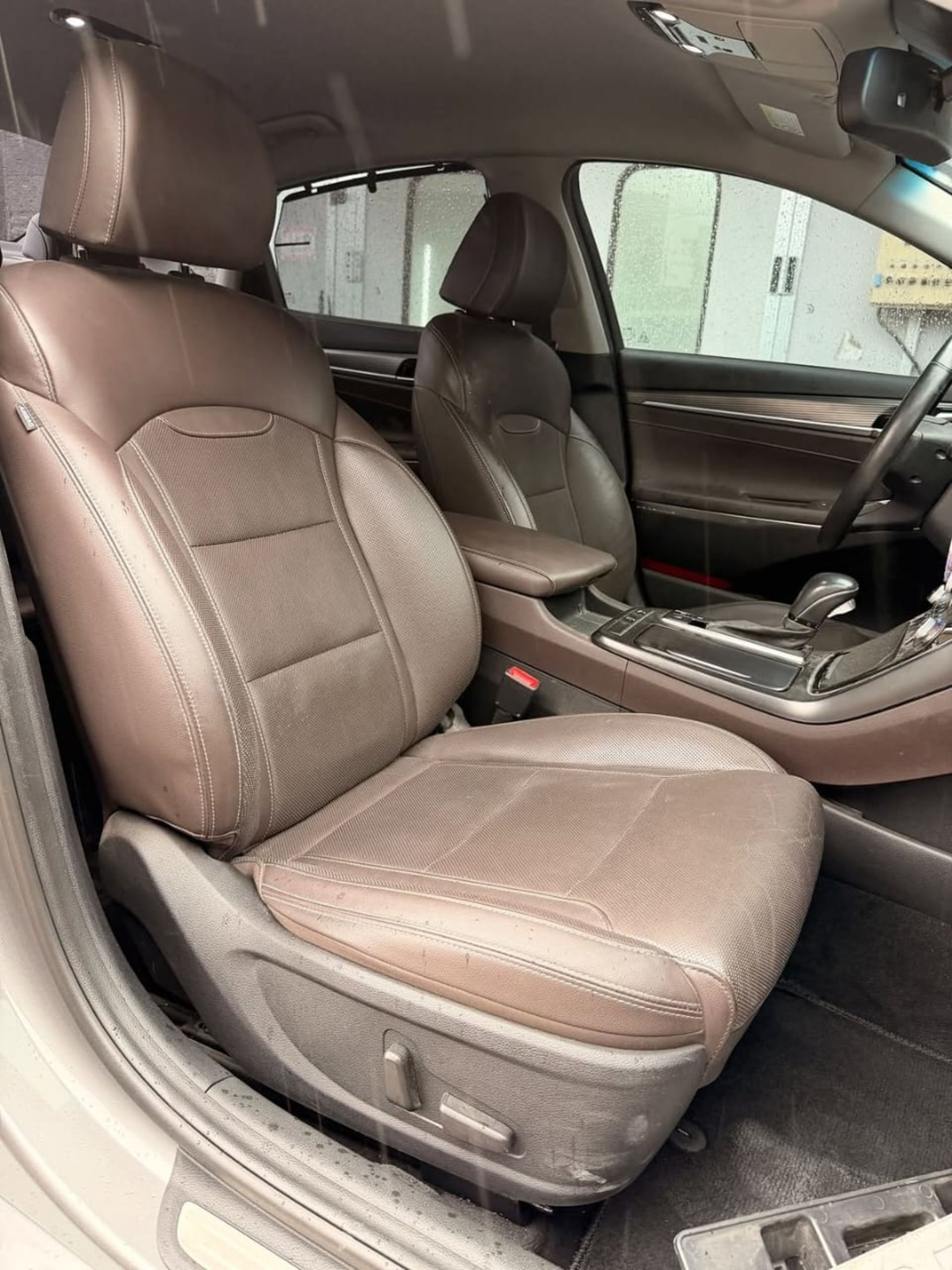Hyundai AVANTE - 4