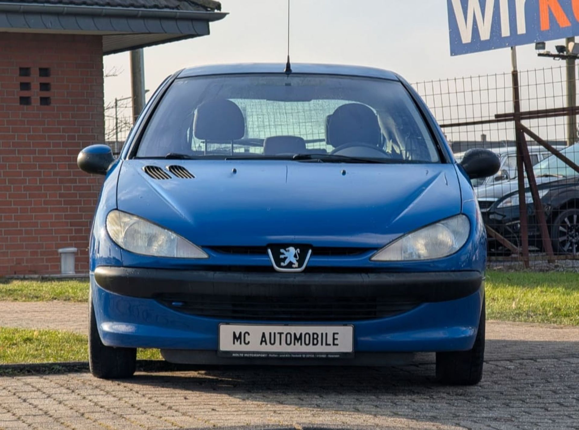 Peugeot 206 - 1