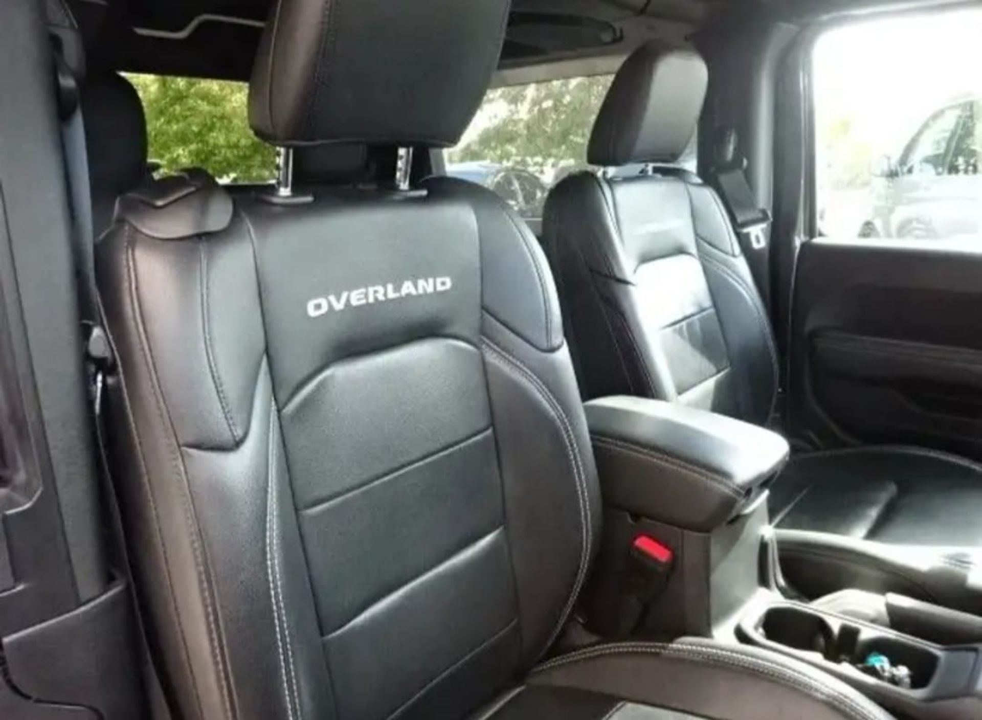 Jeep Wrangler  - 5