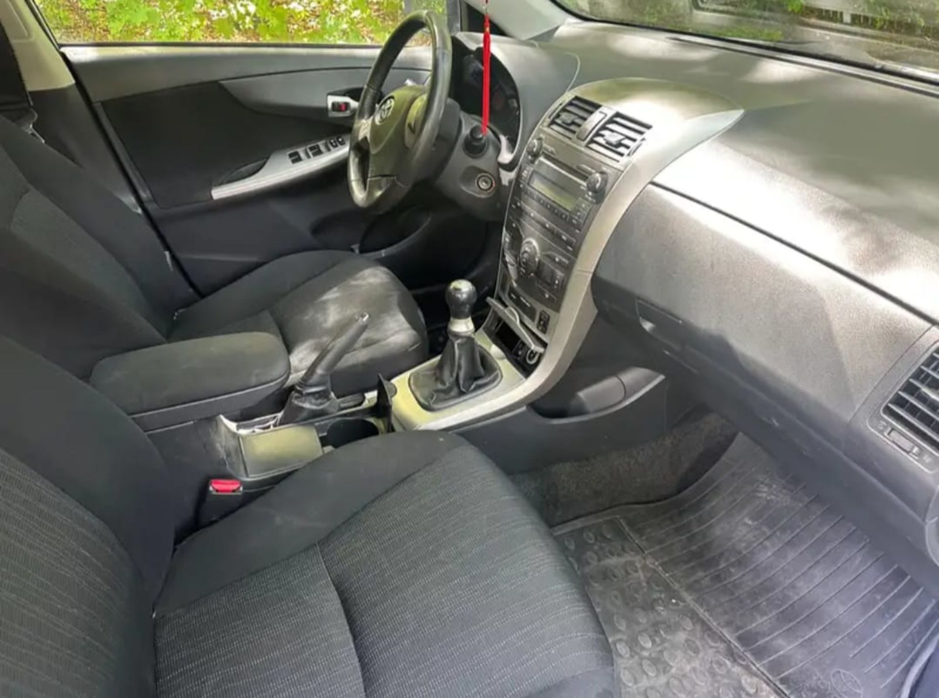 Toyota Corolla - 3