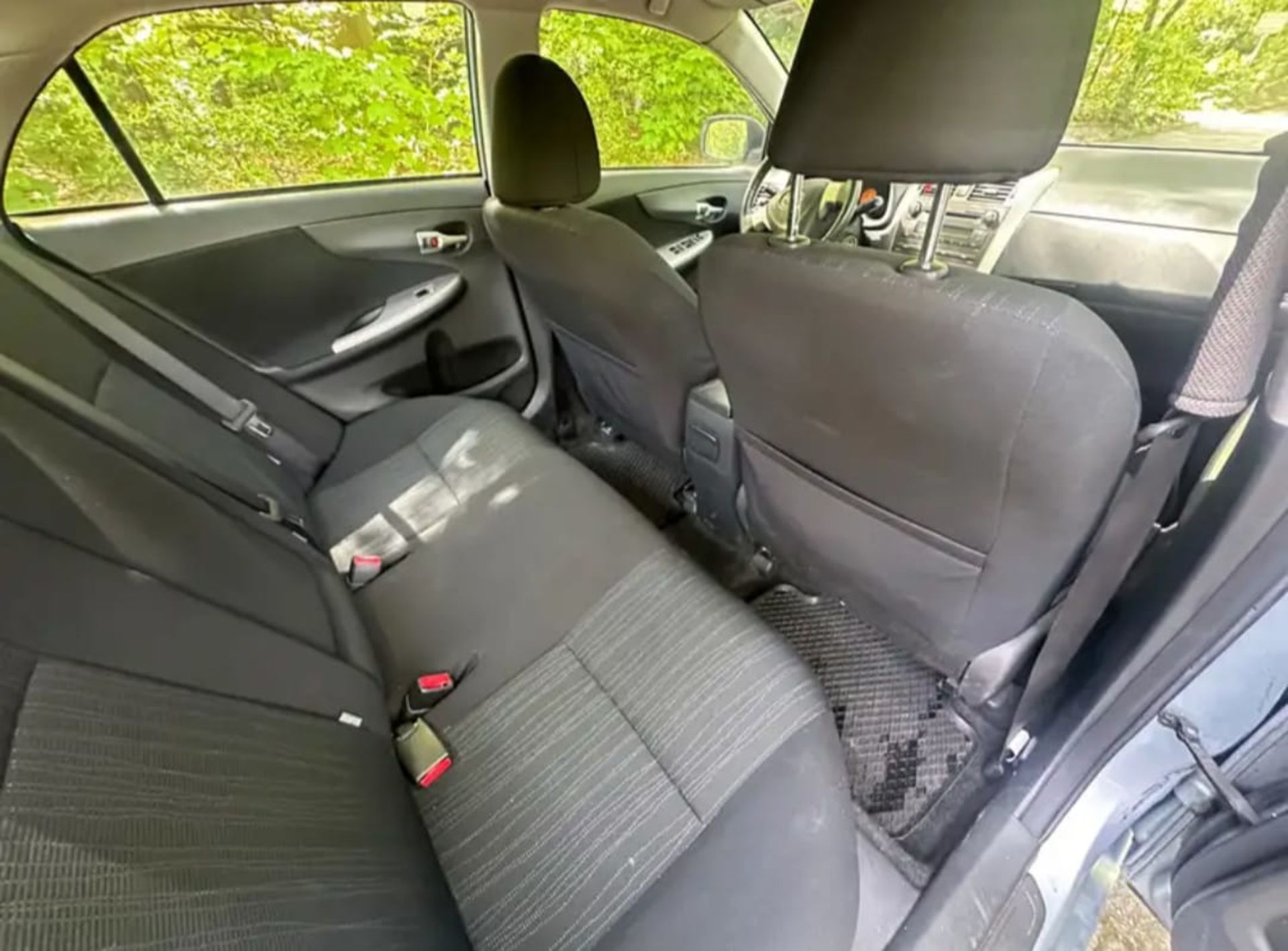 Toyota Corolla - 4