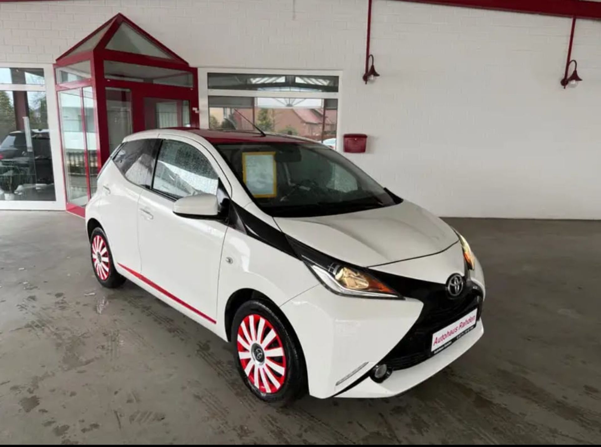 Toyota Aygo  1.0 x-busyness  - 1