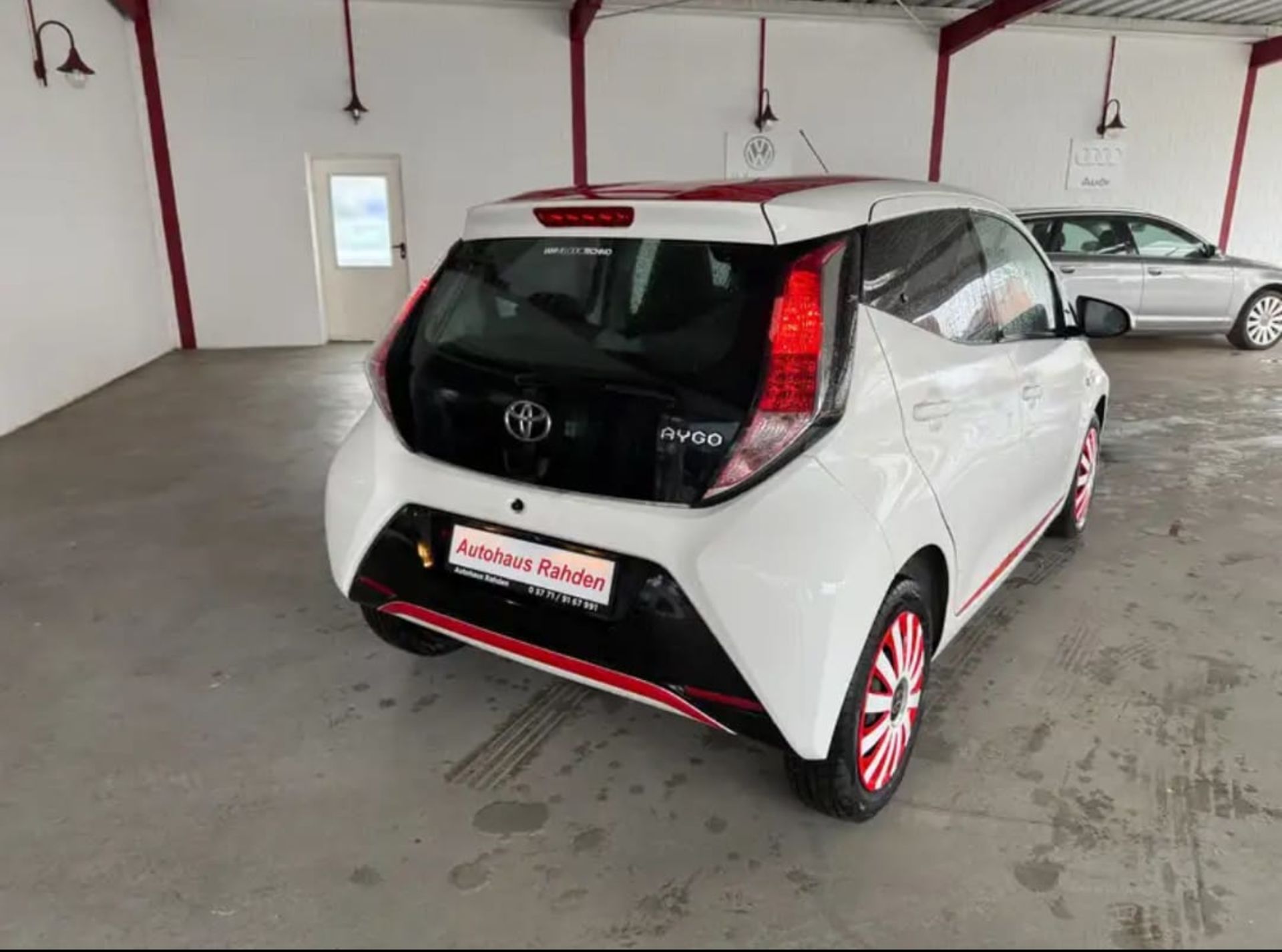 Toyota Aygo  1.0 x-busyness  - 7