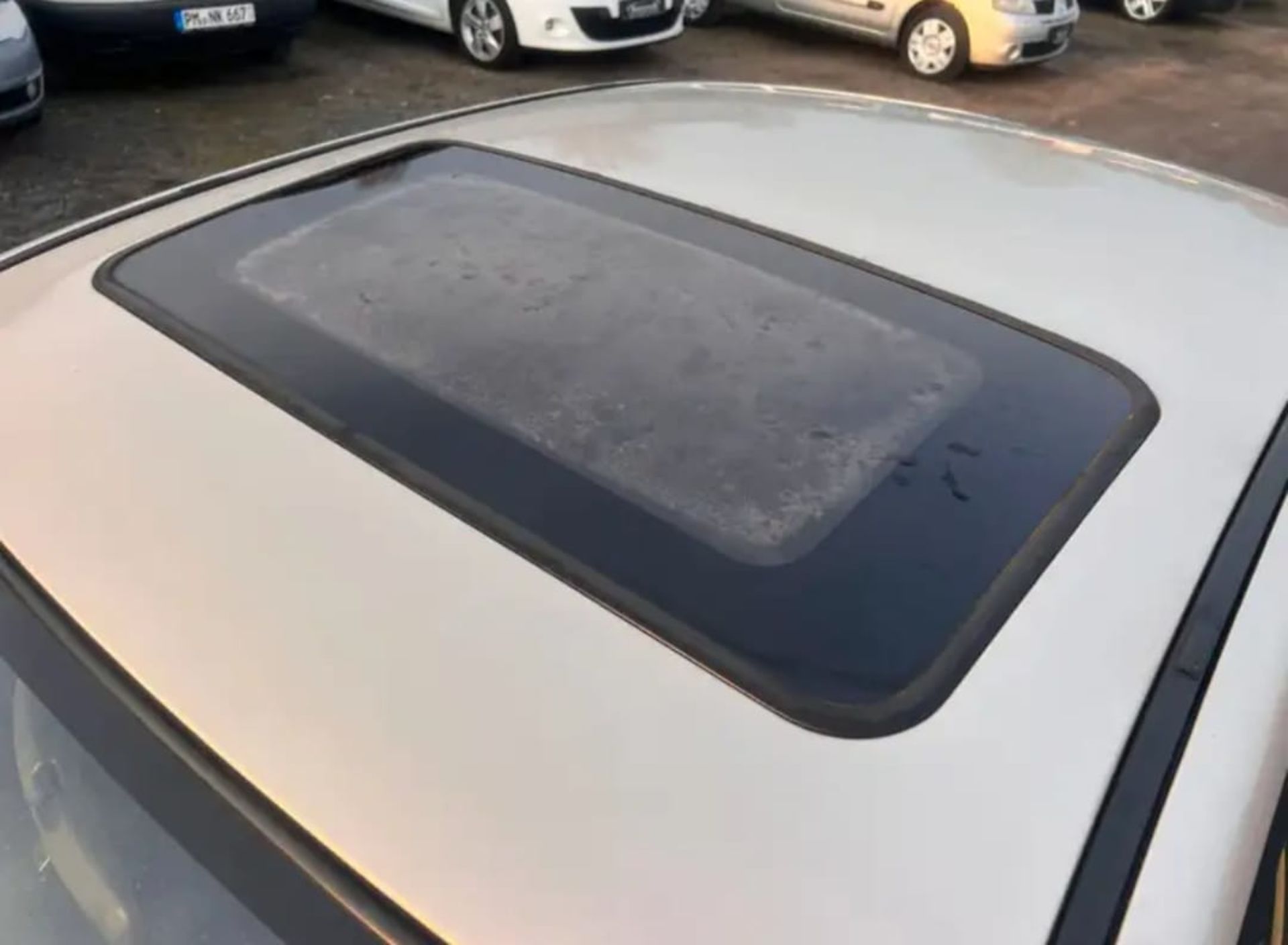 Mazda 323 - 8