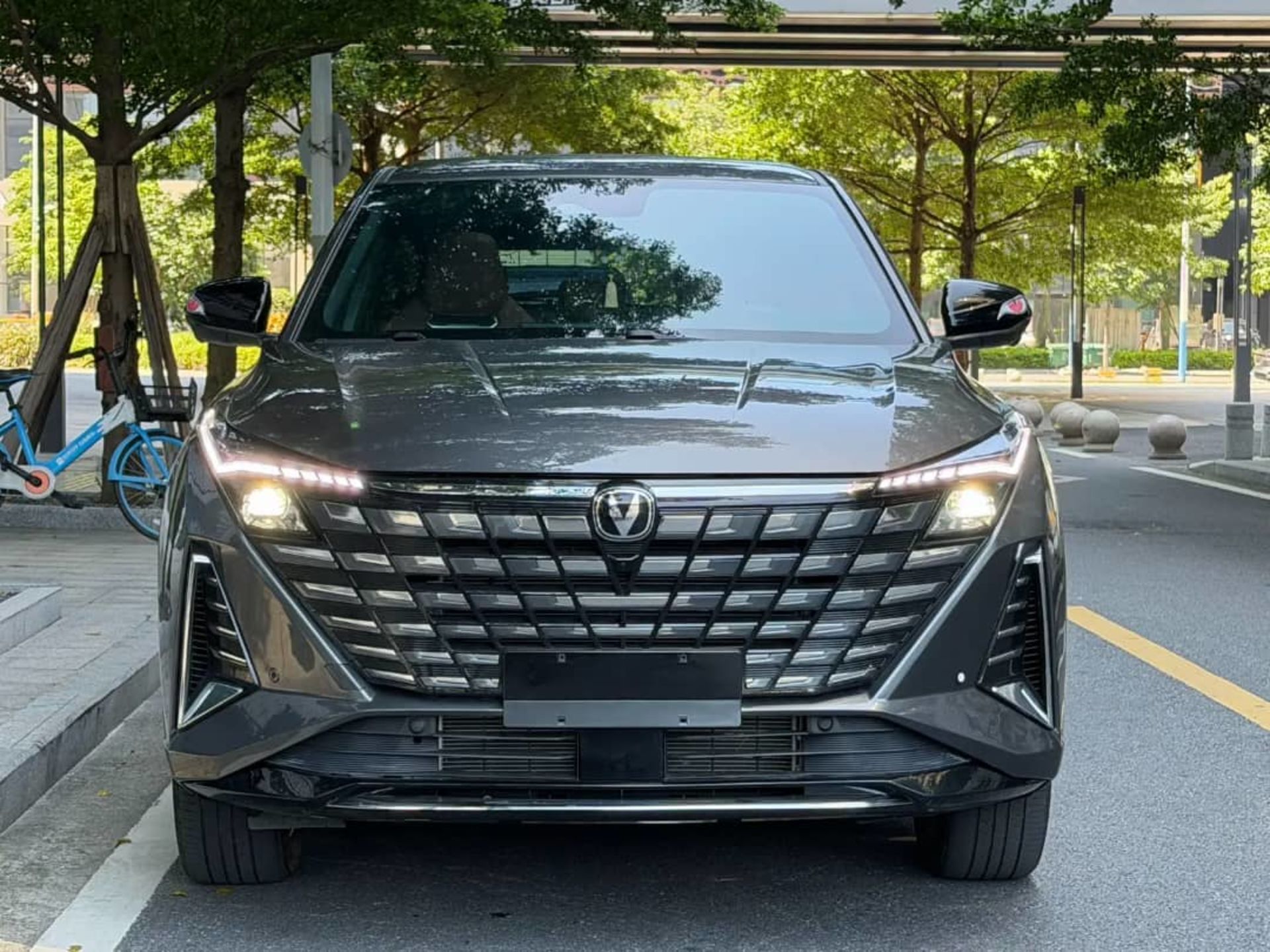 CHANGAN UNI-Z - 1