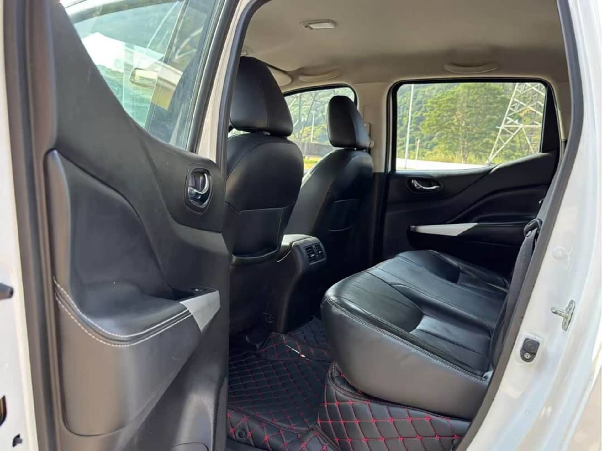 Nissan Navara - 4