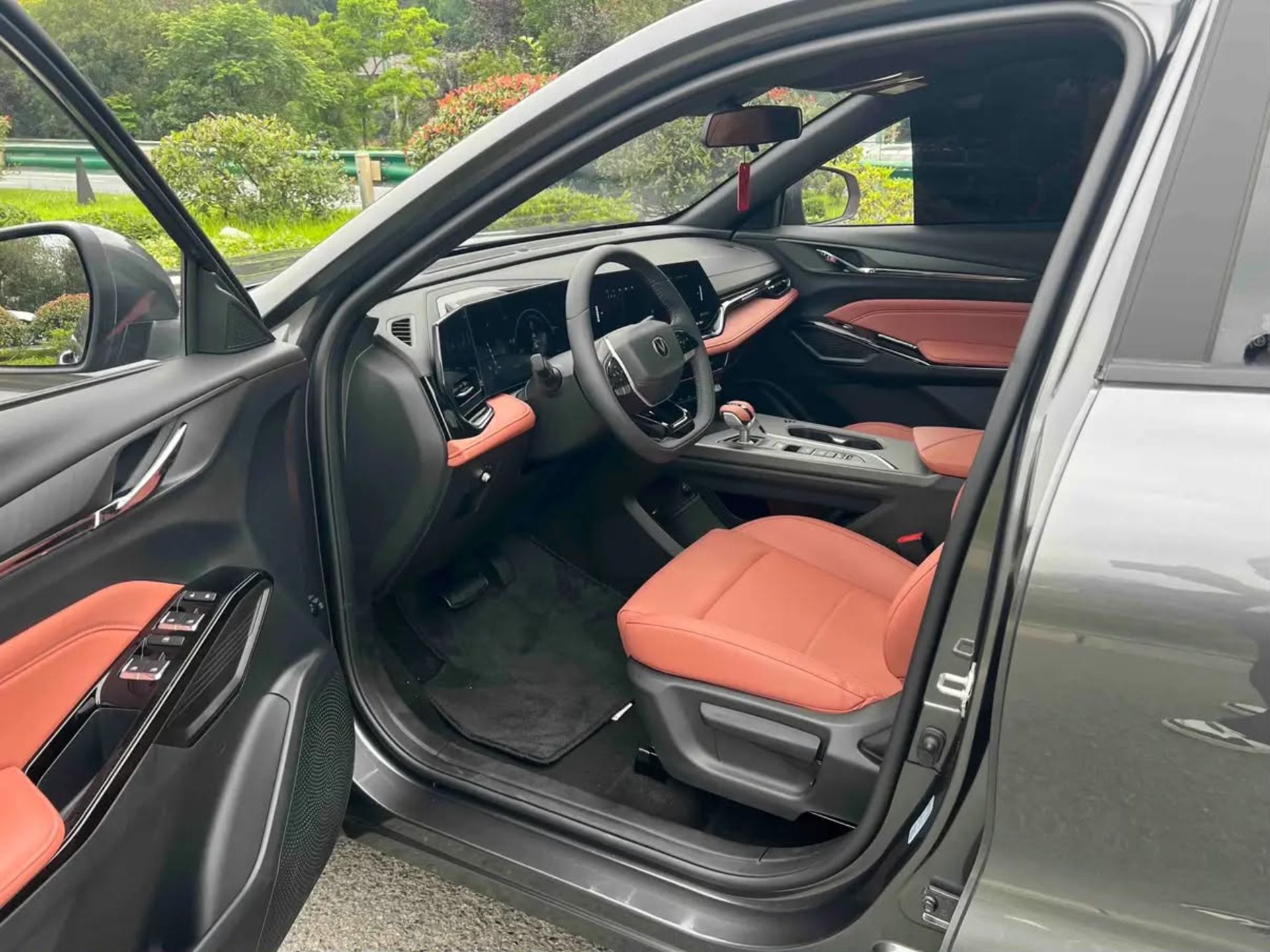 CHANGAN X5 Plus - 2