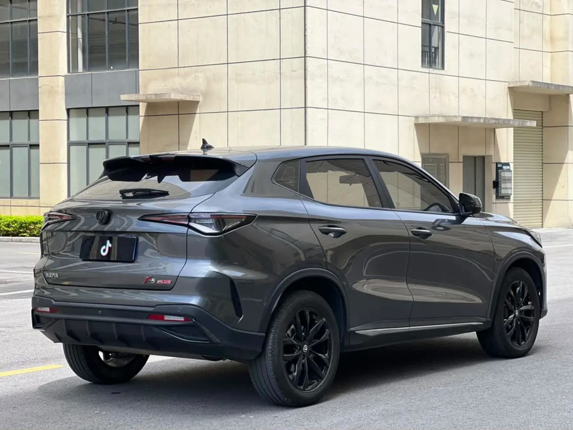 CHANGAN X5 Plus - 8