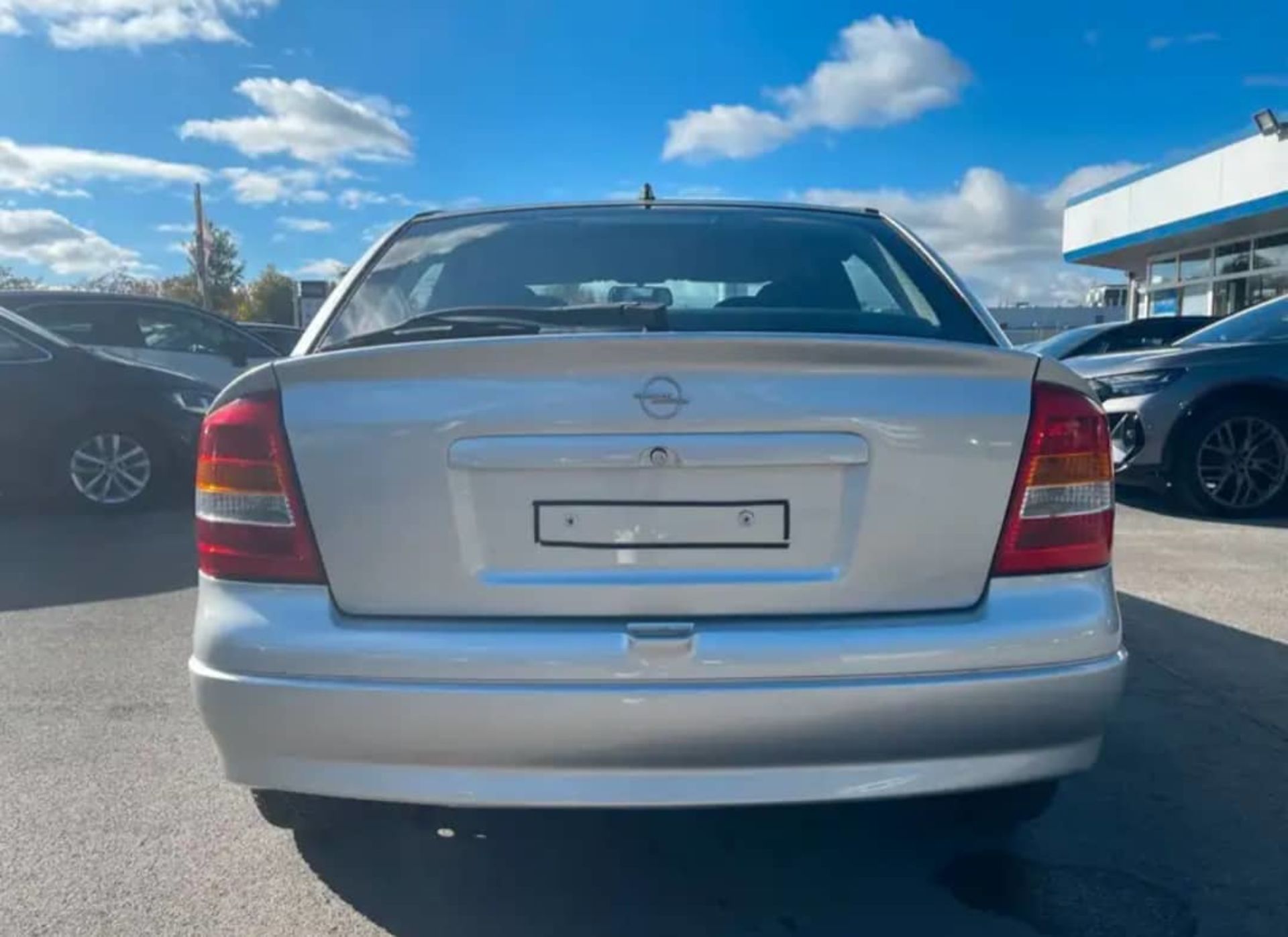 Opel Astra  - 10