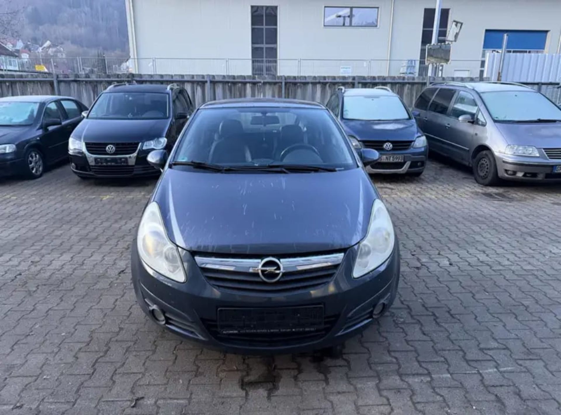 Opel Corsa - 1