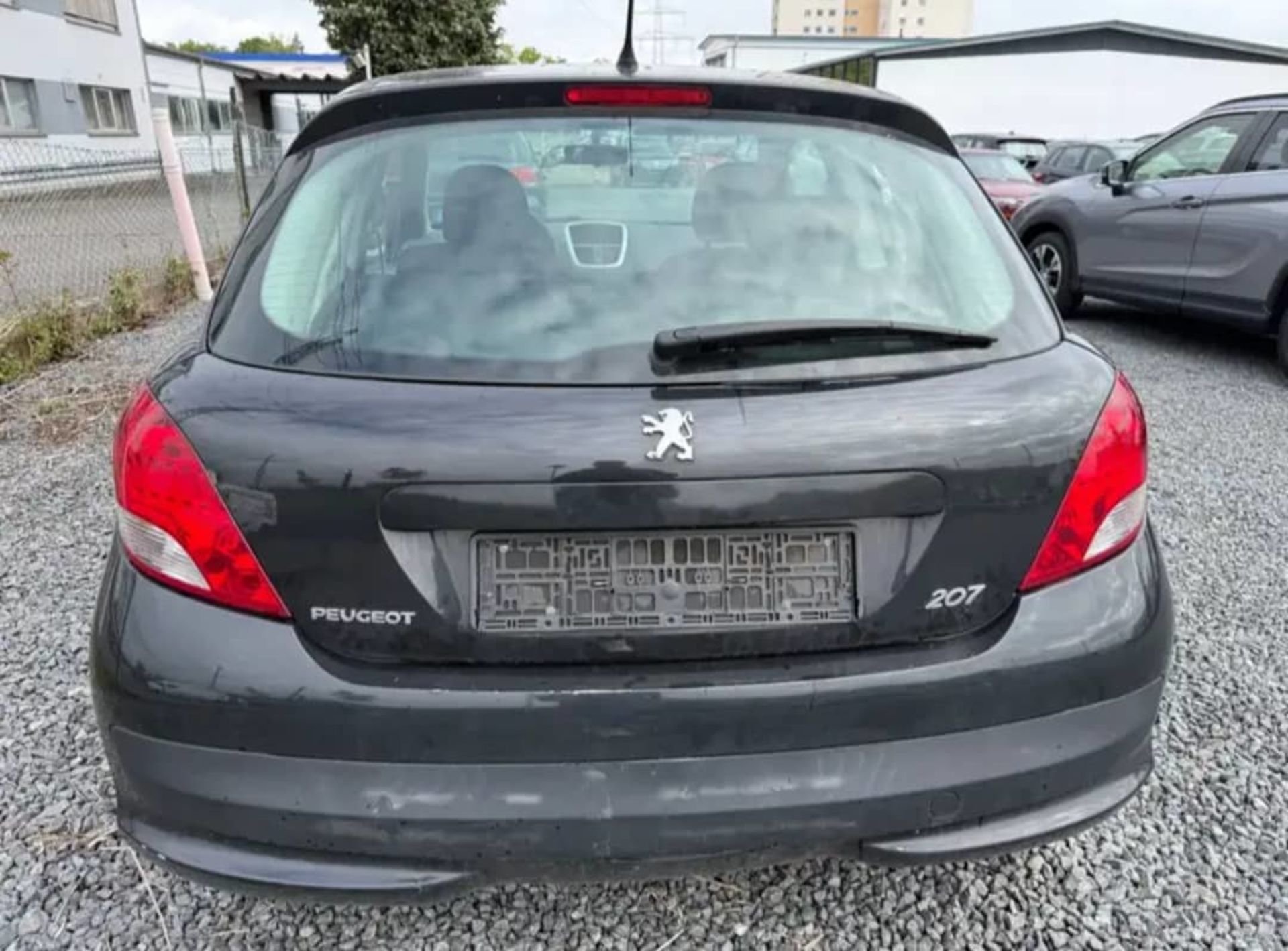 Peugeot 207 - 8